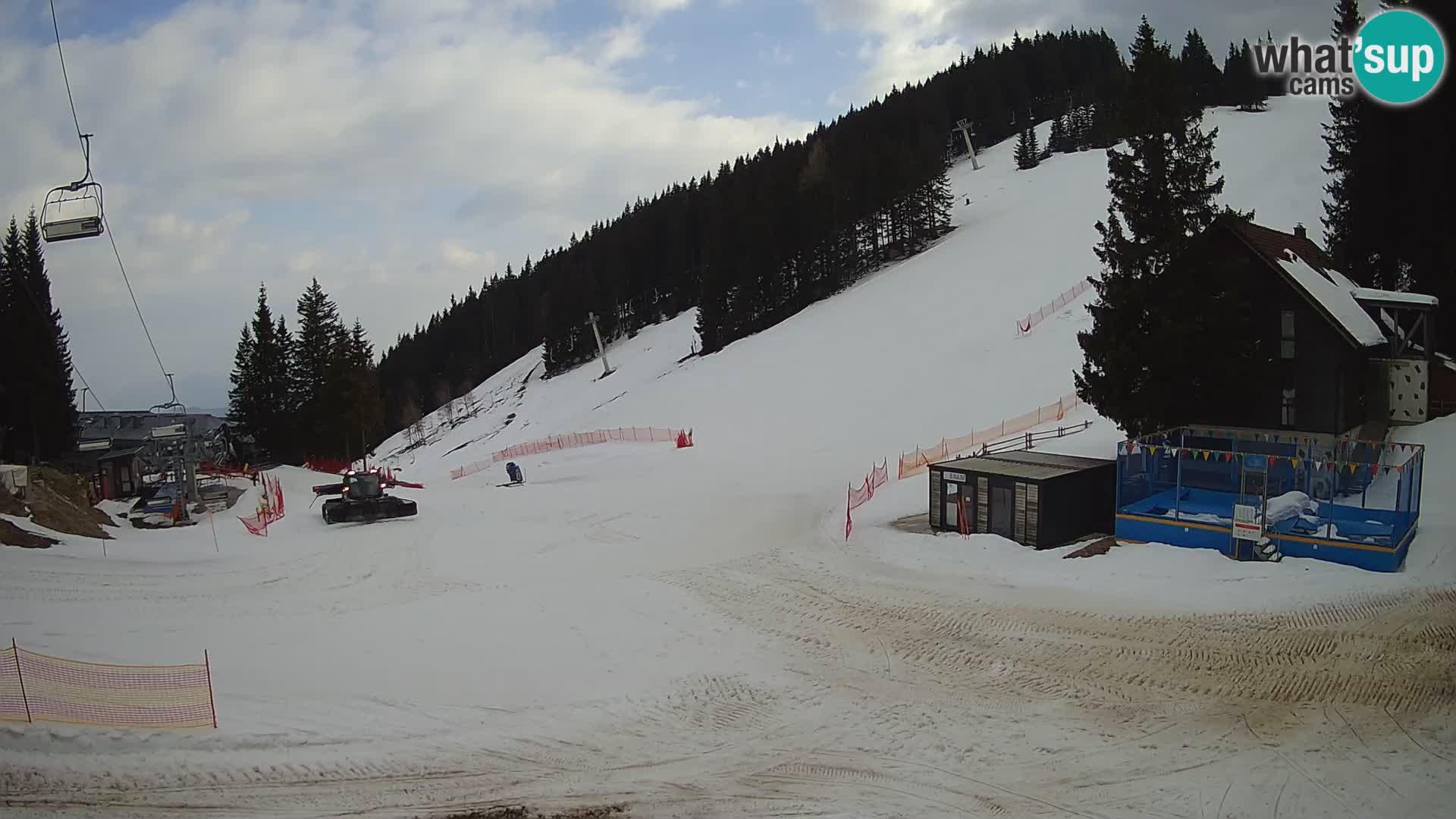 GOLTE Skigebiet webcam – Schöne Aussicht auf Medvedjak – Slowenien