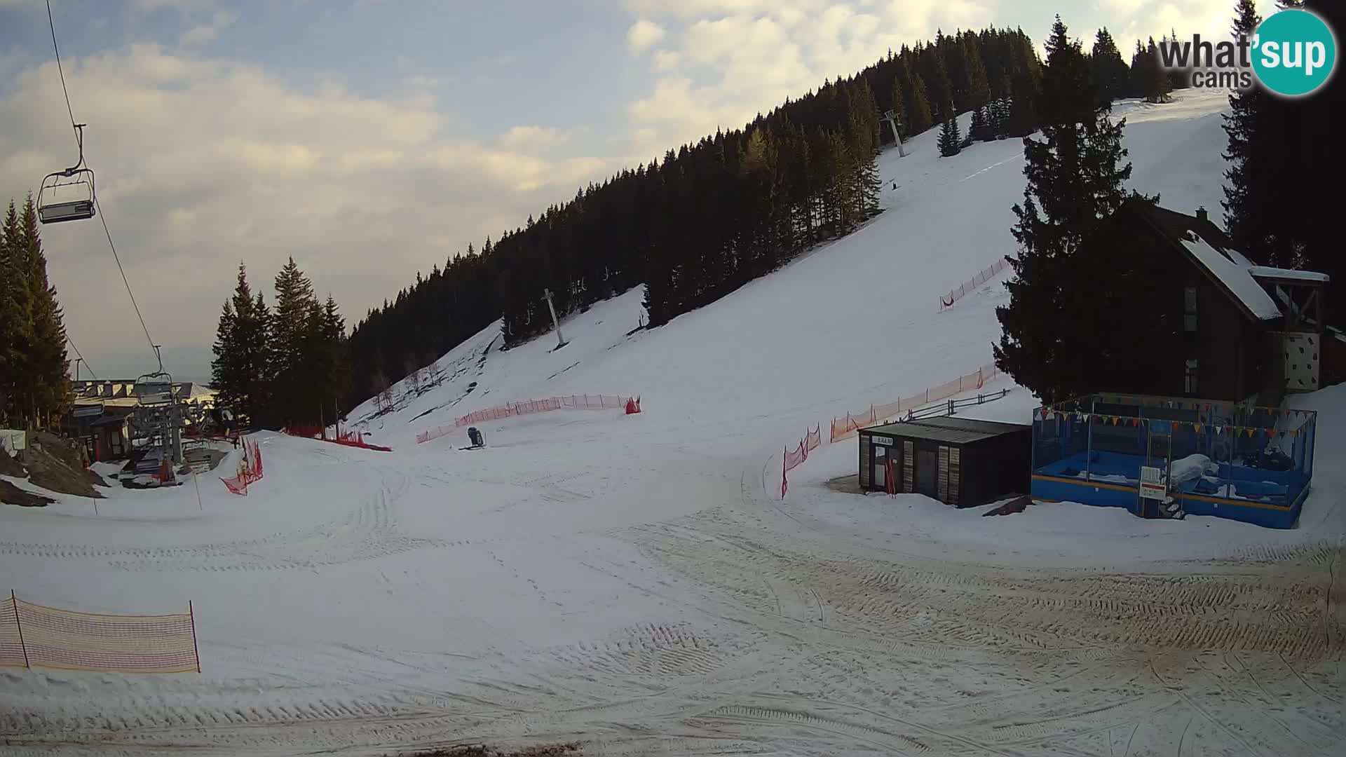Cámara web en vivo de la estación de esquí GOLTE – vista a Medvedjak – Eslovenia