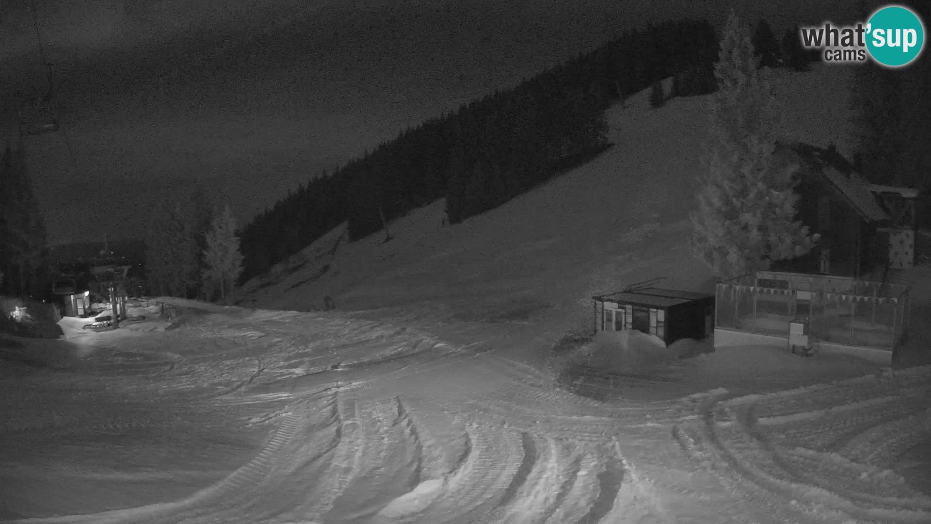 Spletna kamera smučišča GOLTE v živo – pogled na Medvedjak