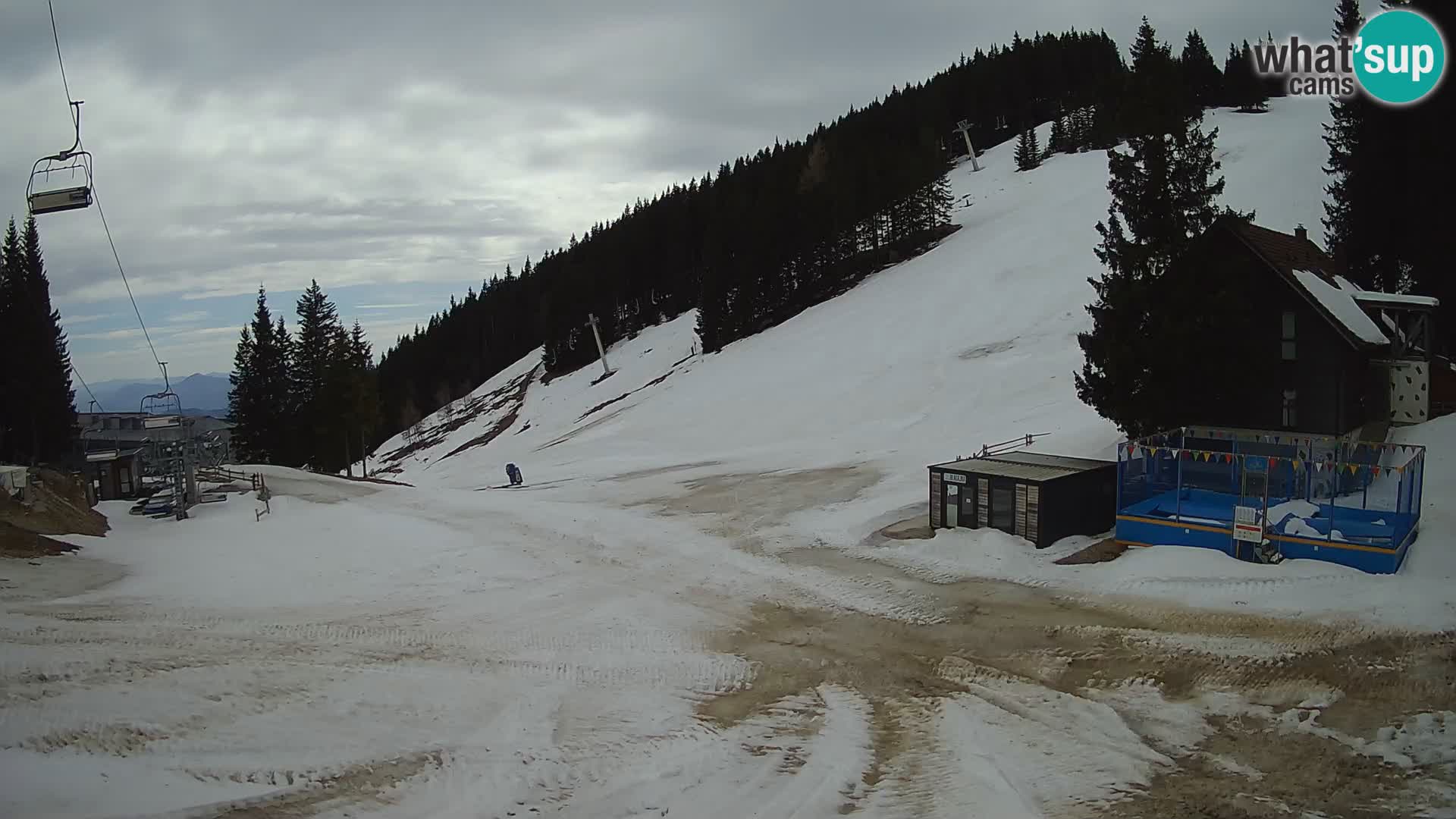Cámara web en vivo de la estación de esquí GOLTE – vista a Medvedjak – Eslovenia