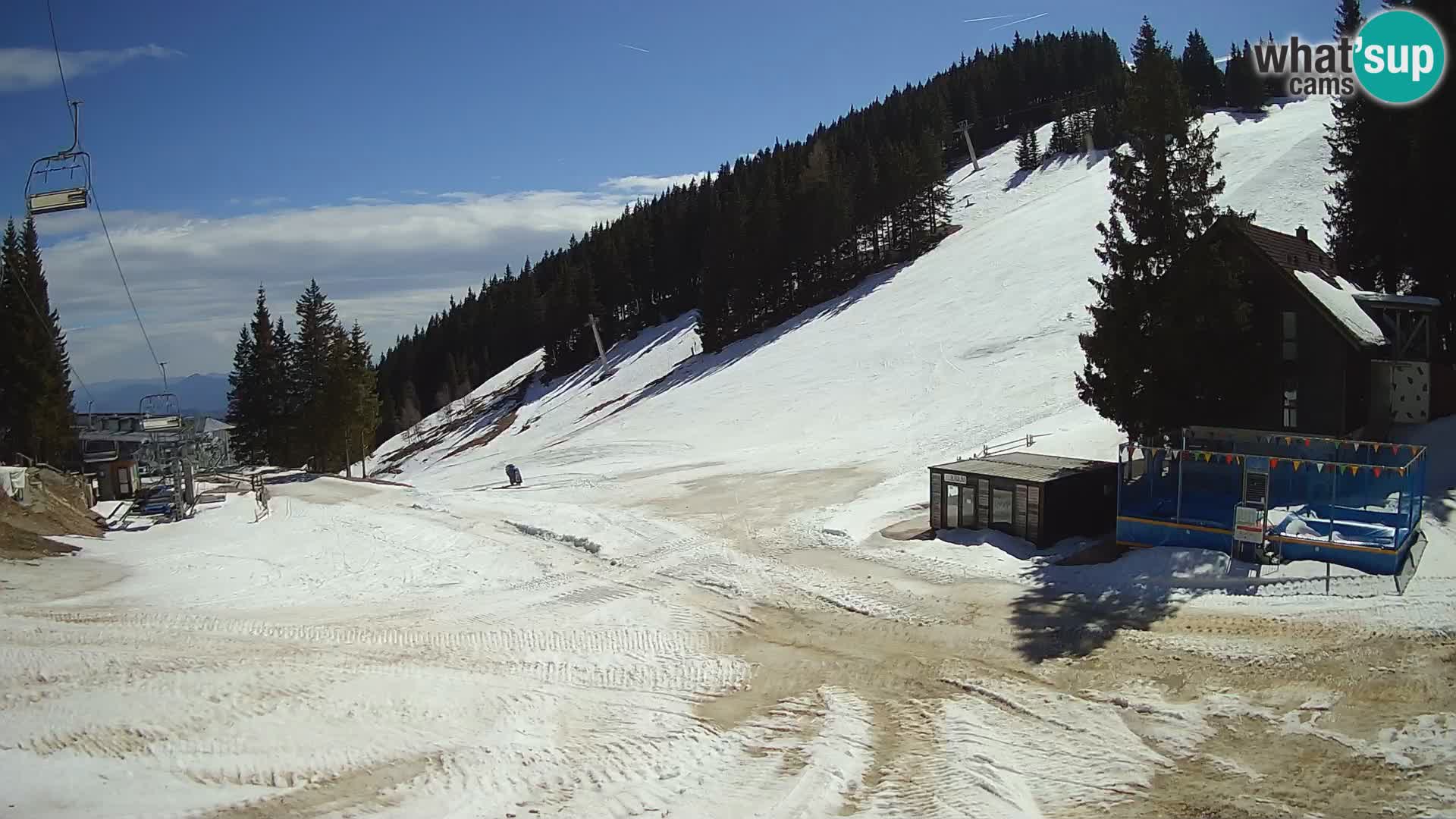 GOLTE skijalište web kamera – pogled na Medvedjak – Slovenija