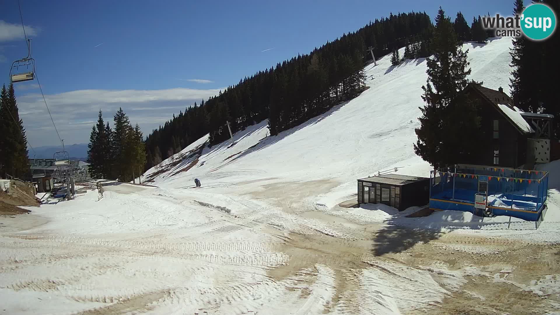 GOLTE skijalište web kamera – pogled na Medvedjak – Slovenija