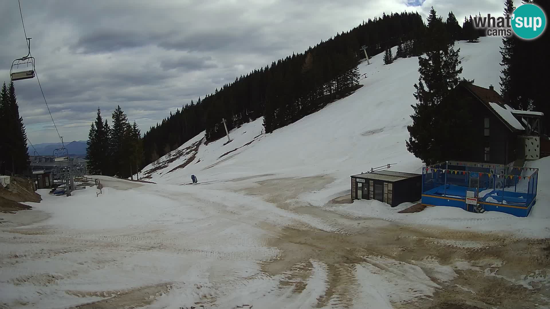 Cámara web en vivo de la estación de esquí GOLTE – vista a Medvedjak – Eslovenia