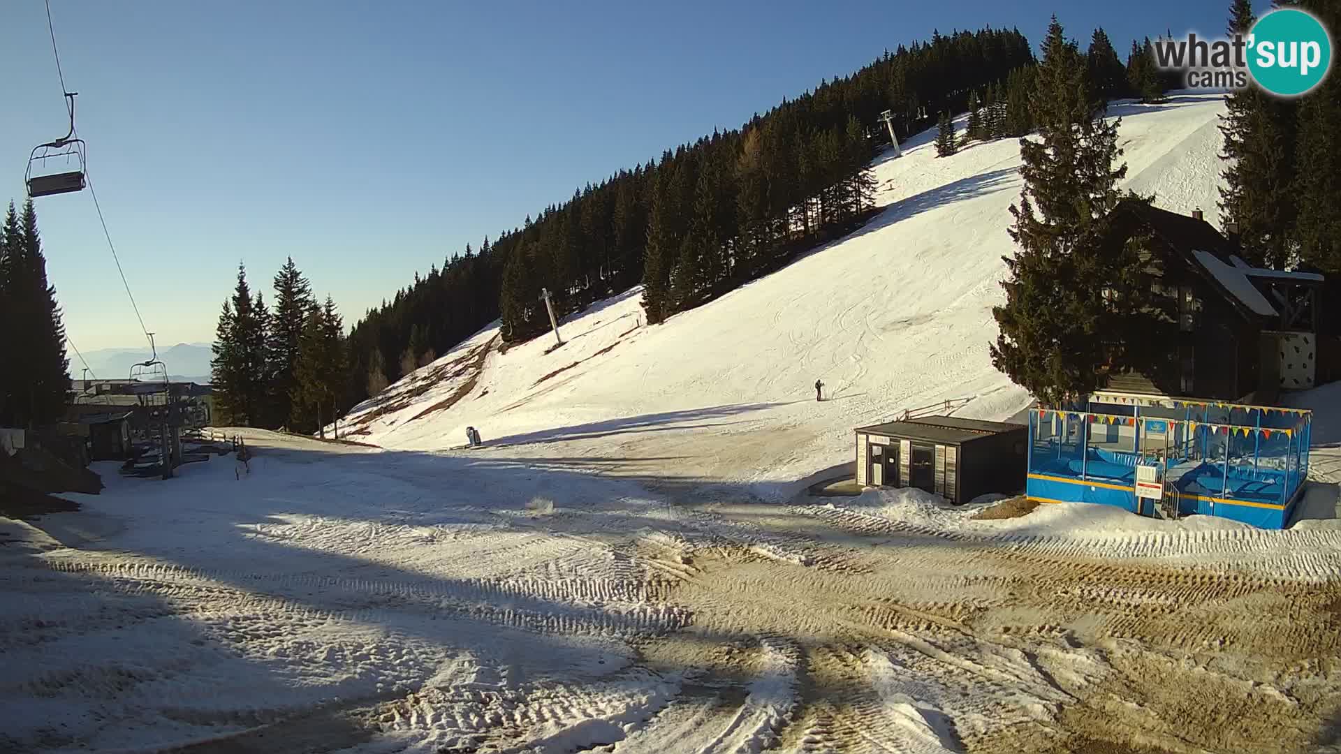 GOLTE Skigebiet webcam – Schöne Aussicht auf Medvedjak – Slowenien
