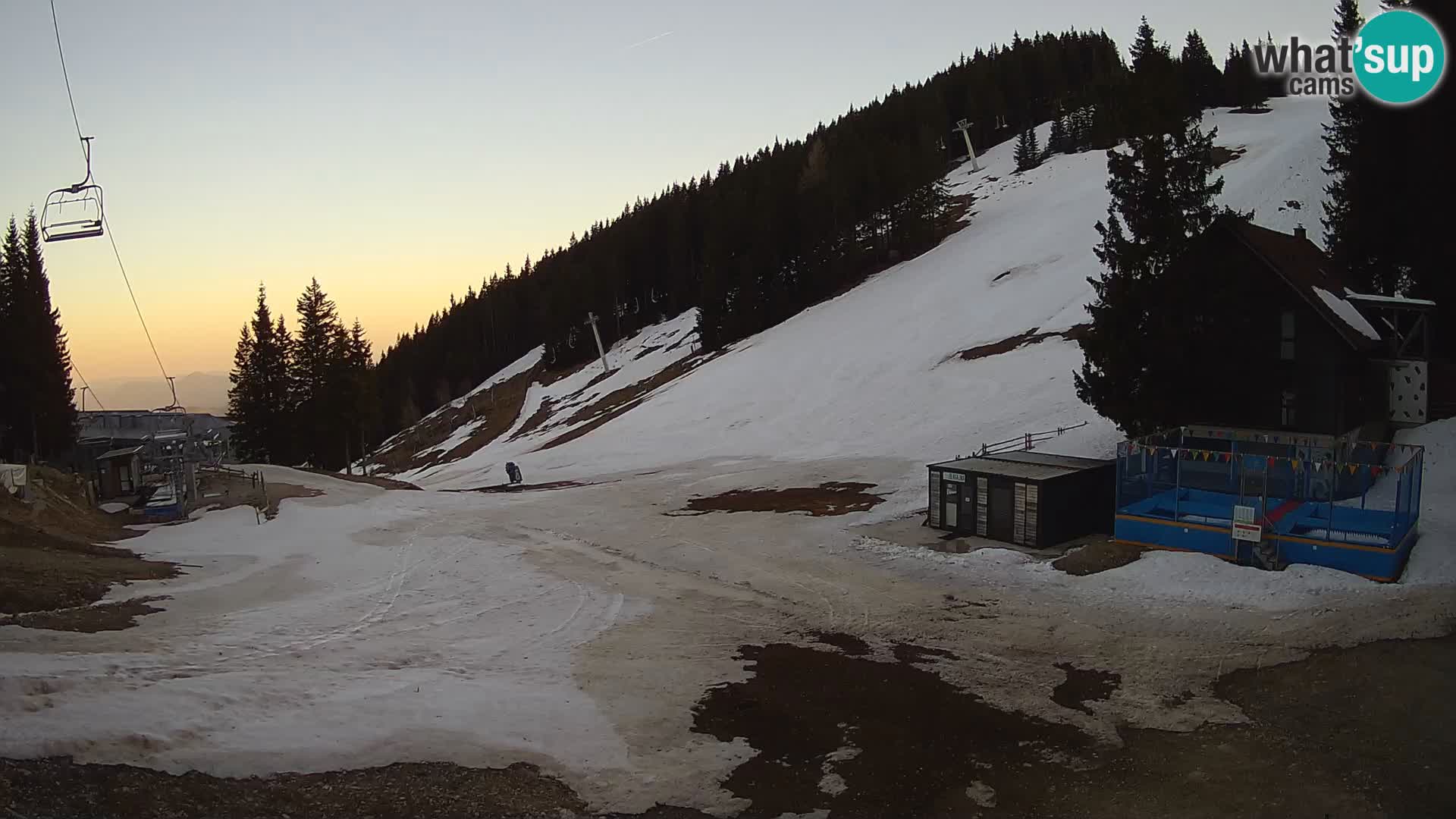 Cámara web en vivo de la estación de esquí GOLTE – vista a Medvedjak – Eslovenia