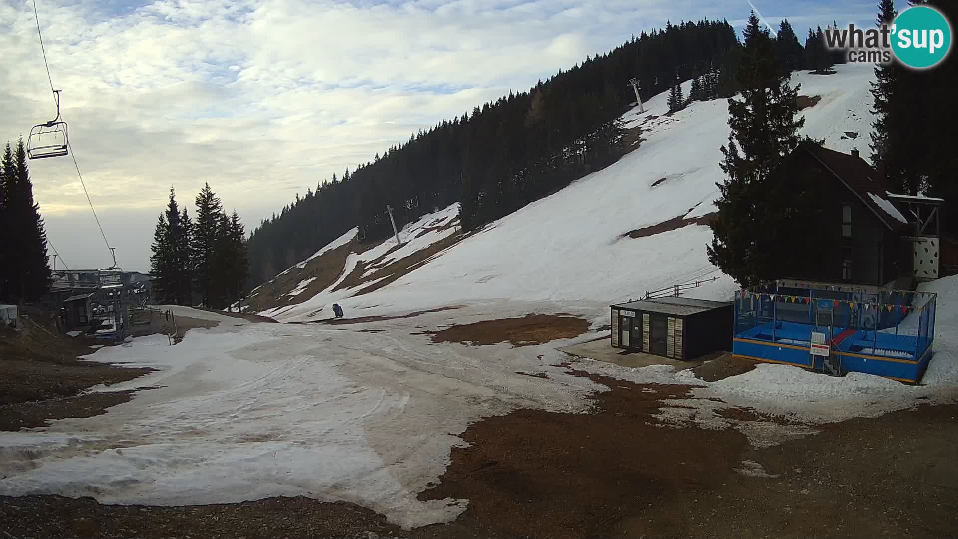 Cámara web en vivo de la estación de esquí GOLTE – vista a Medvedjak – Eslovenia