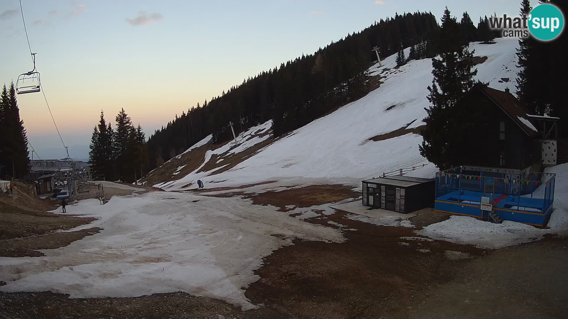 Cámara web en vivo de la estación de esquí GOLTE – vista a Medvedjak – Eslovenia