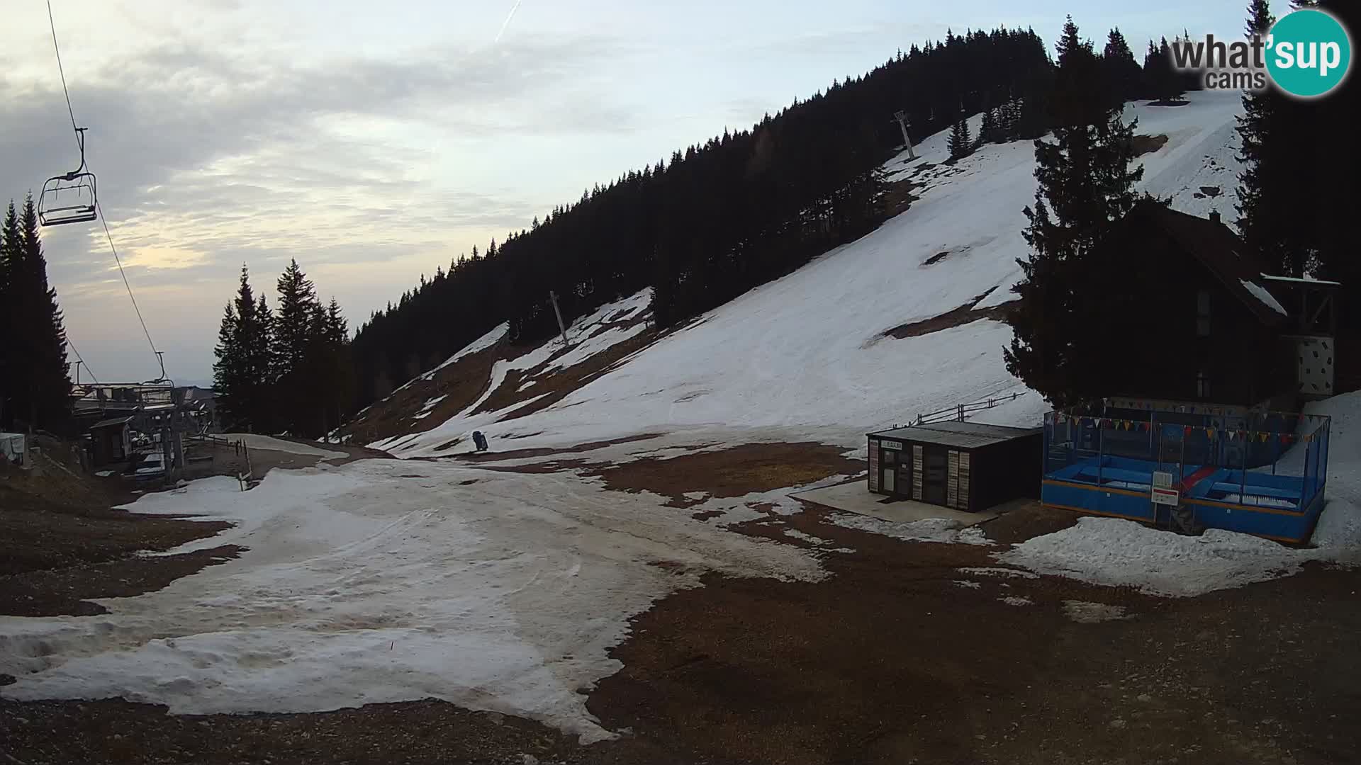 GOLTE Skigebiet webcam – Schöne Aussicht auf Medvedjak – Slowenien