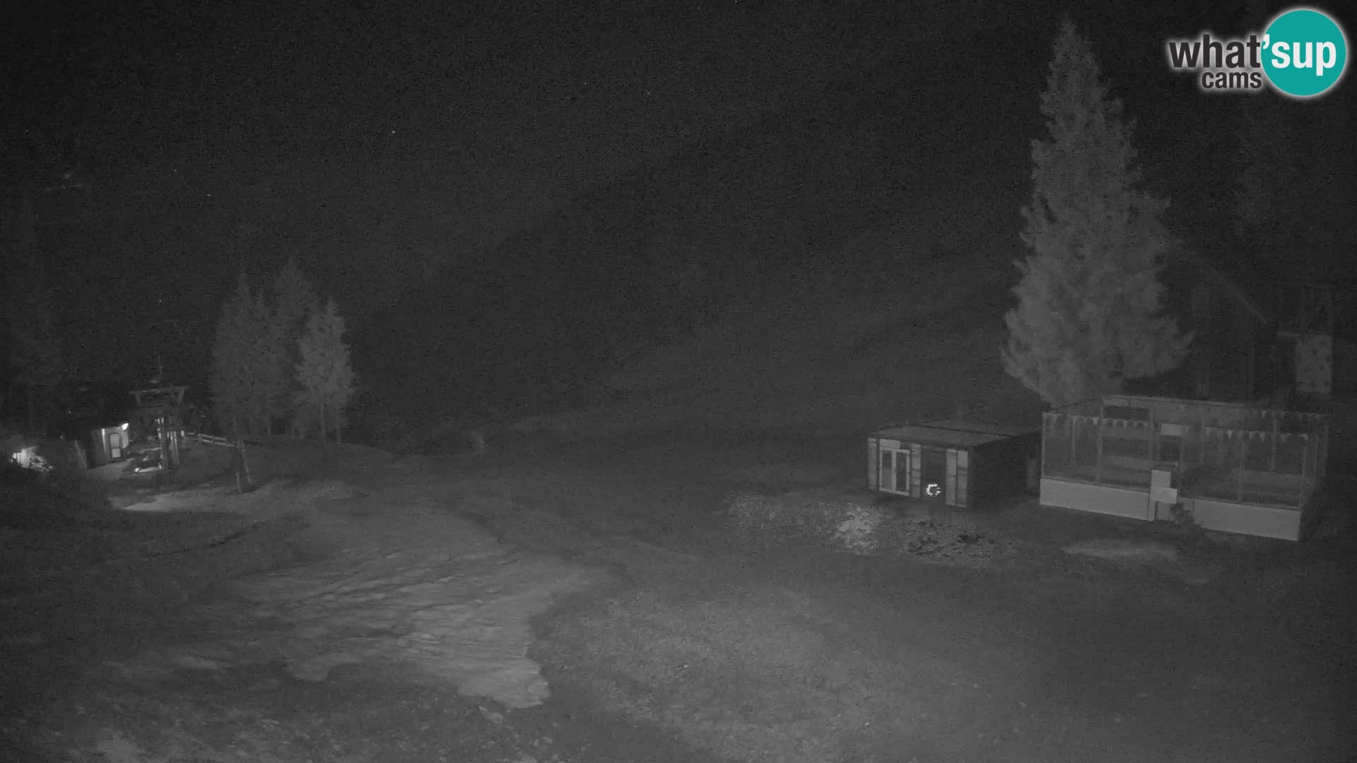 Spletna kamera smučišča GOLTE v živo – pogled na Medvedjak