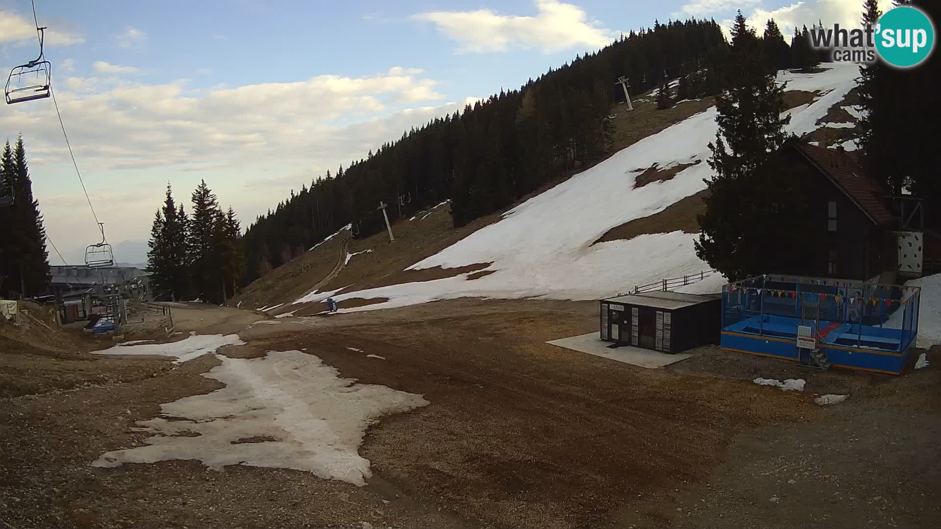 GOLTE skijalište web kamera – pogled na Medvedjak – Slovenija