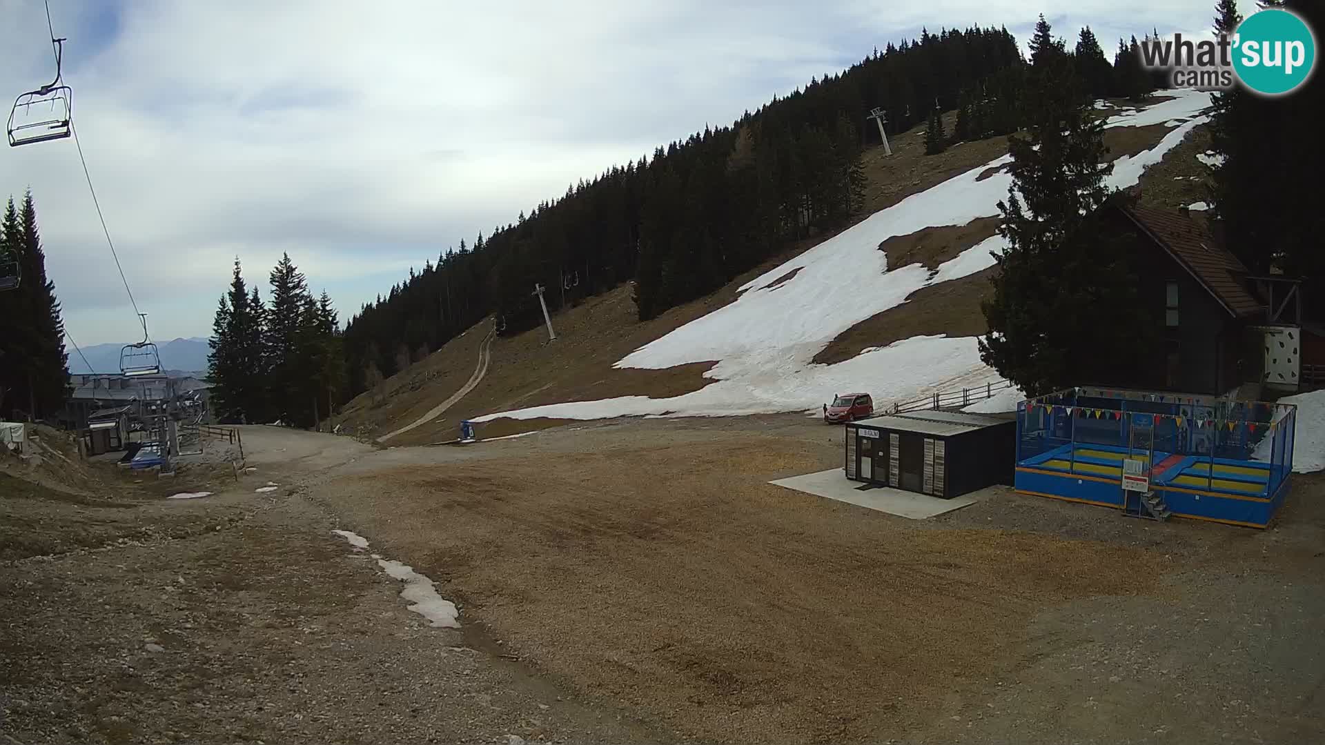Cámara web en vivo de la estación de esquí GOLTE – vista a Medvedjak – Eslovenia