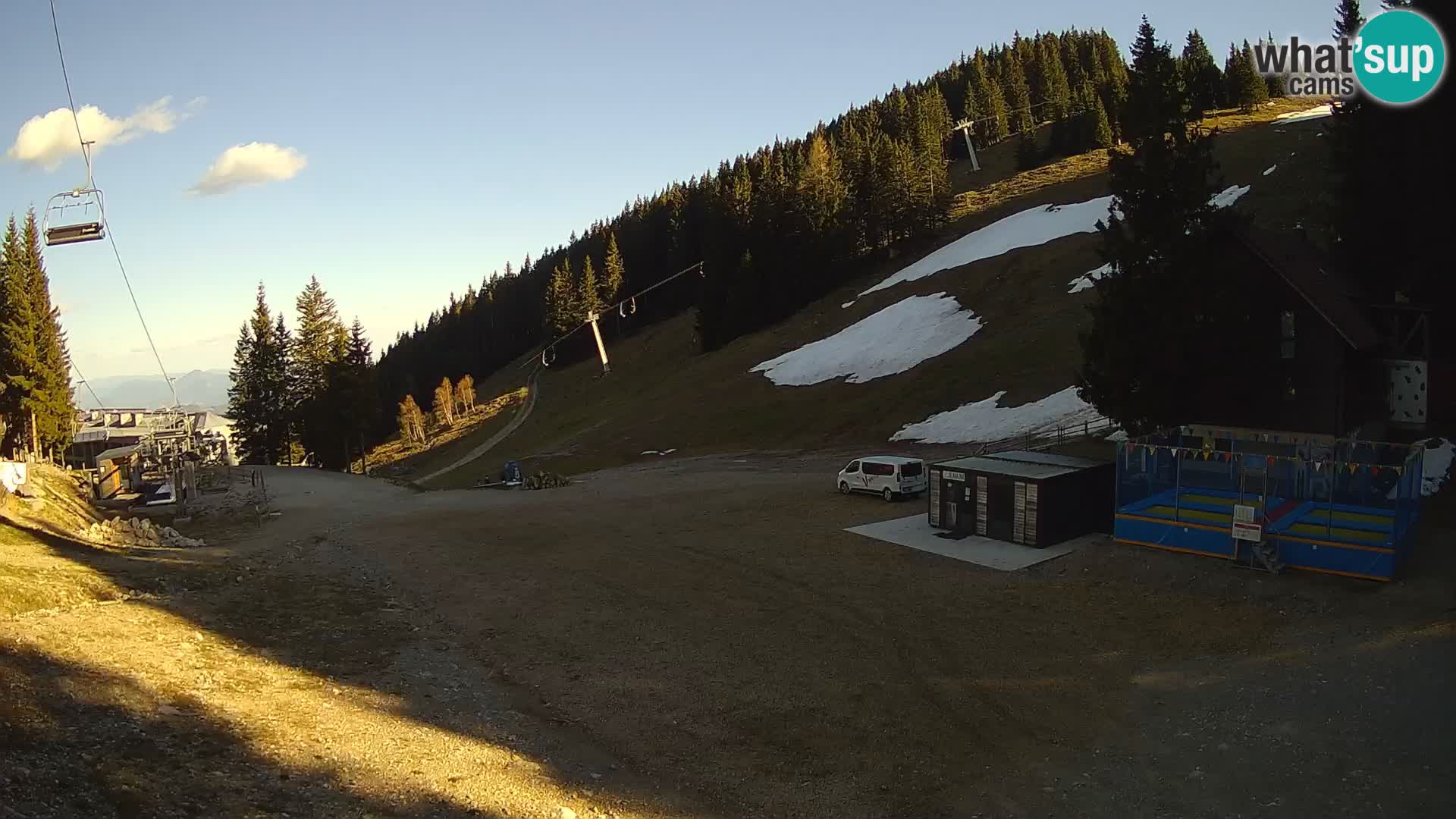 GOLTE Skigebiet webcam – Schöne Aussicht auf Medvedjak – Slowenien