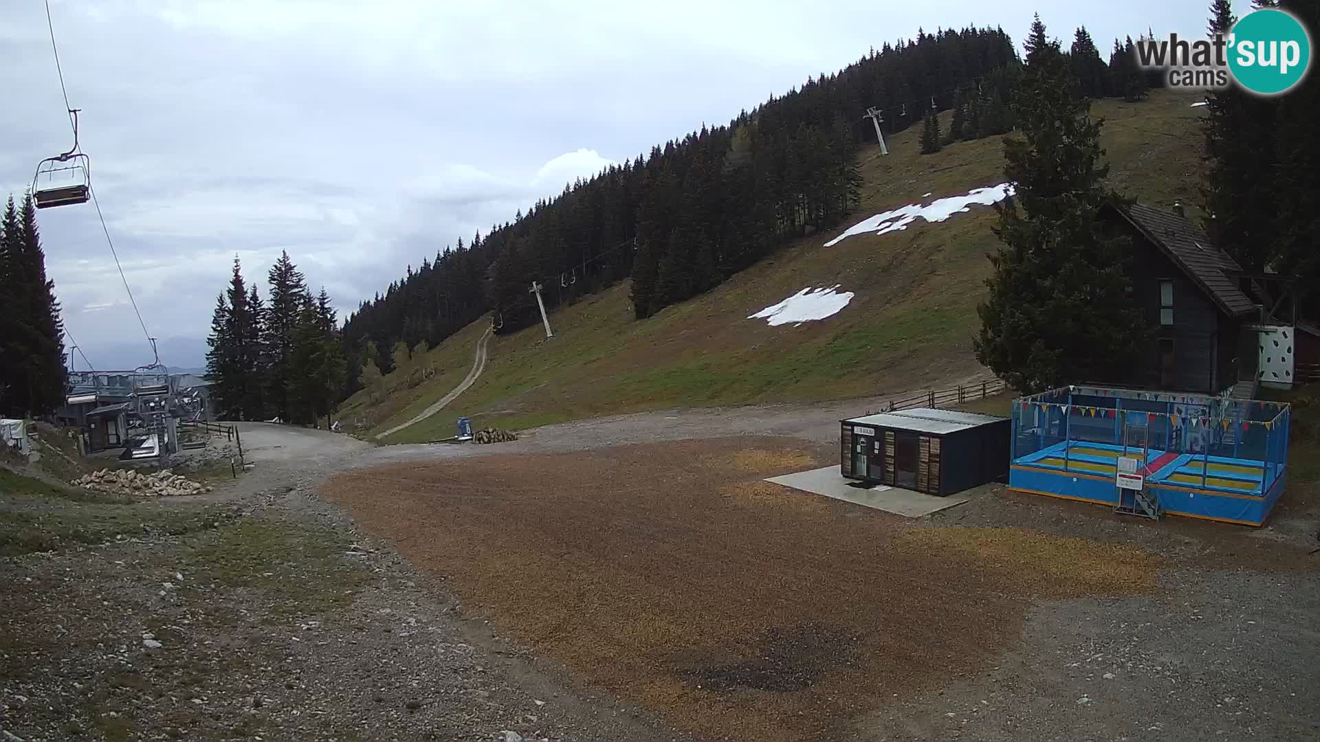 Cámara web en vivo de la estación de esquí GOLTE – vista a Medvedjak – Eslovenia