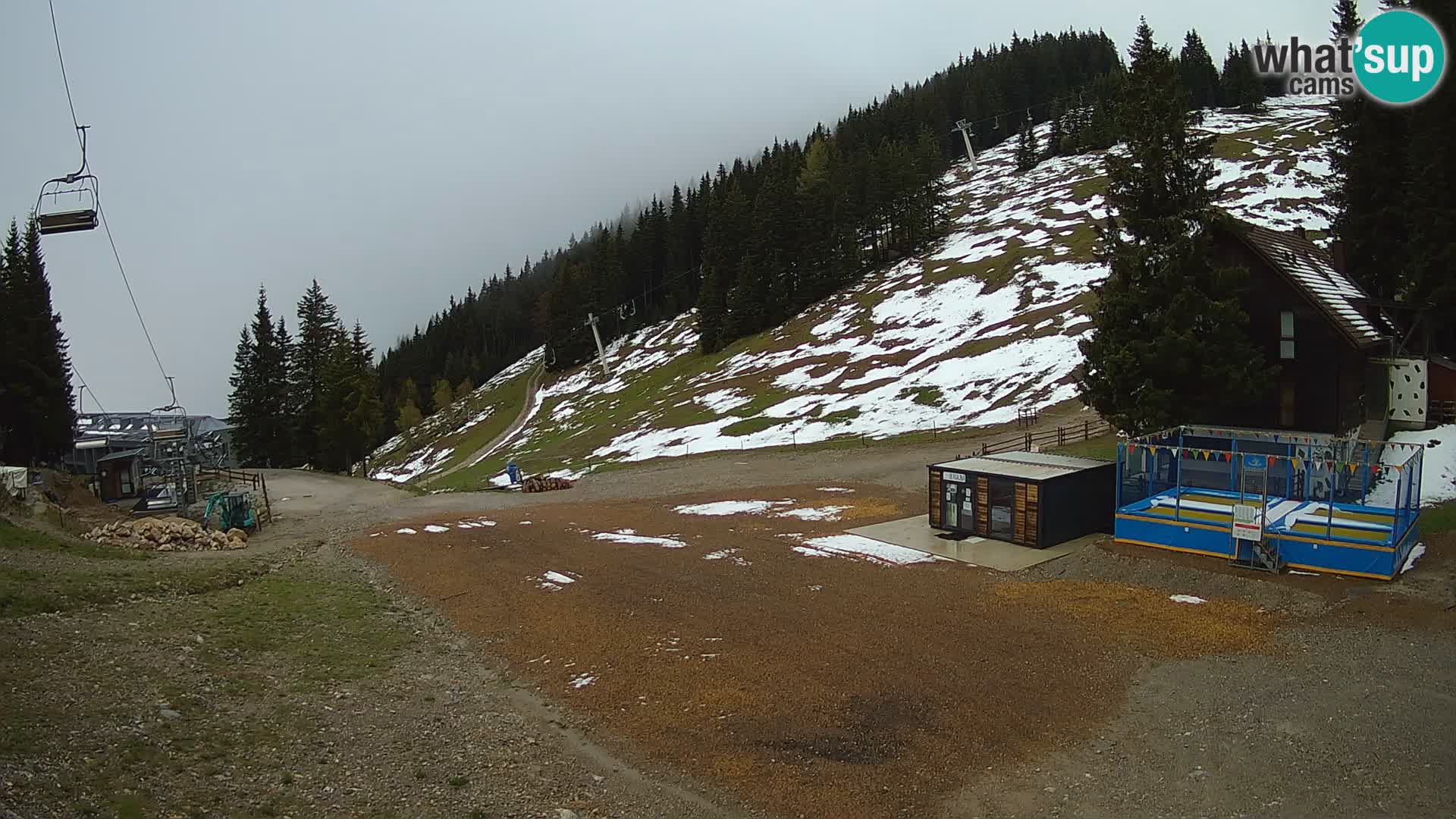 Cámara web en vivo de la estación de esquí GOLTE – vista a Medvedjak – Eslovenia