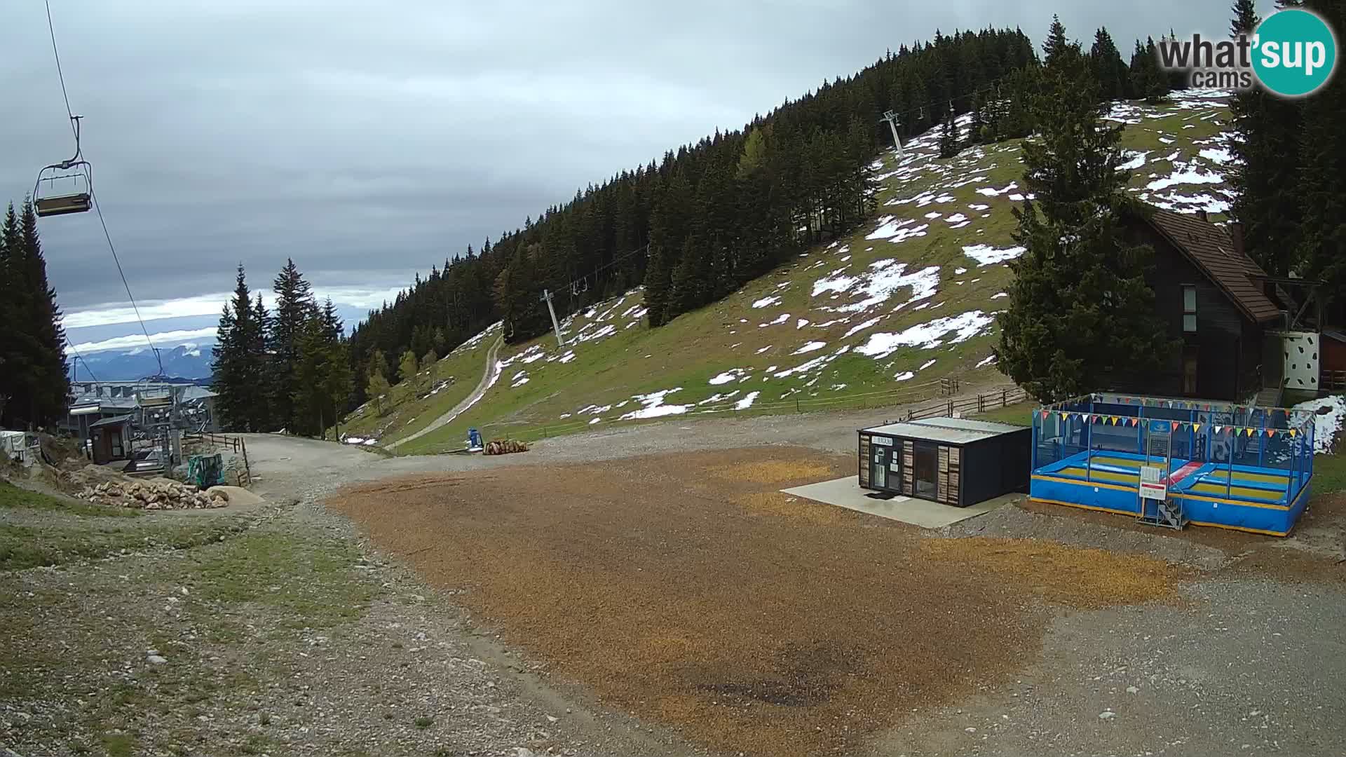 GOLTE Skigebiet webcam – Schöne Aussicht auf Medvedjak – Slowenien