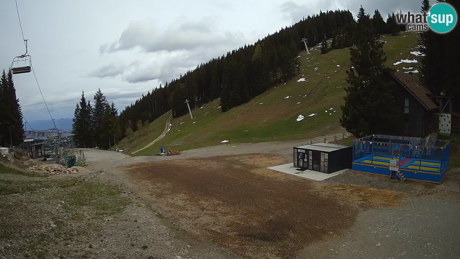 GOLTE Ski resort live webcam – view to Medvedjak – Slovenia