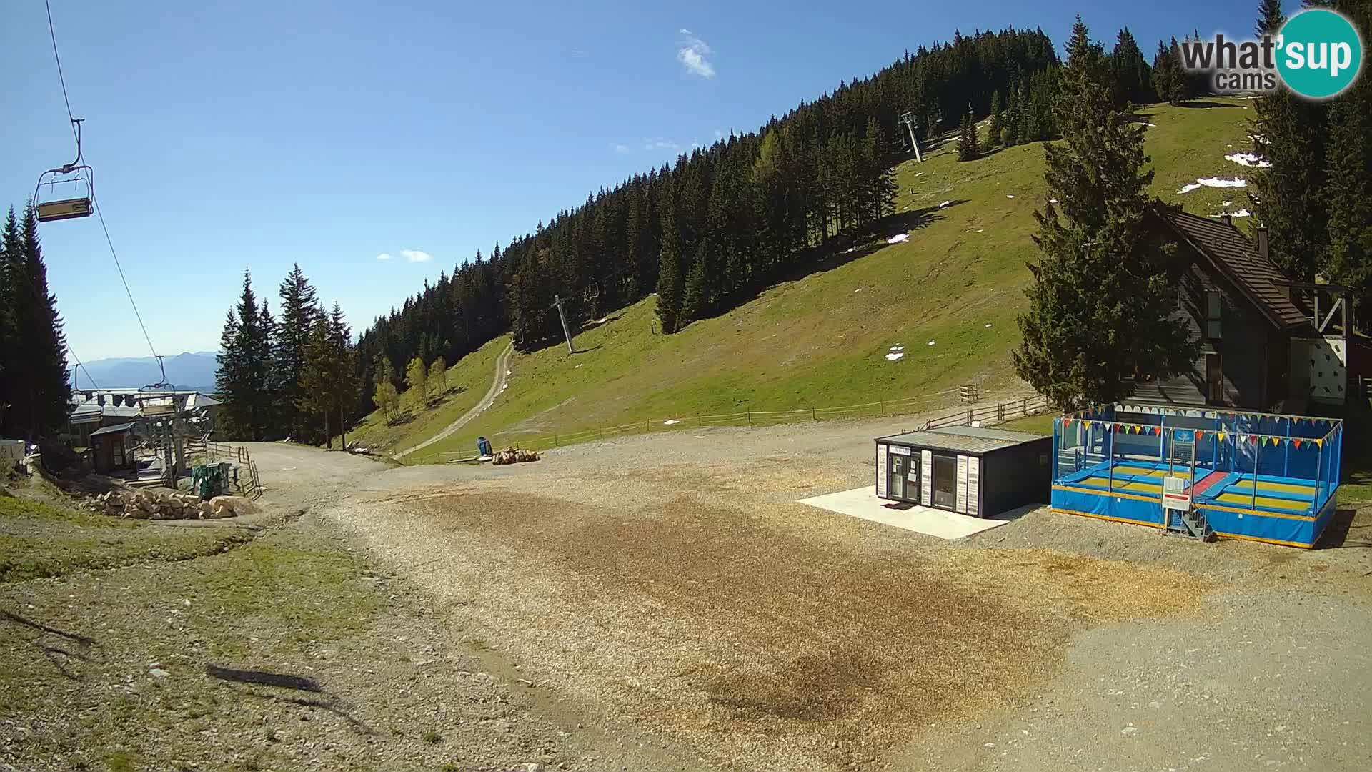 Cámara web en vivo de la estación de esquí GOLTE – vista a Medvedjak – Eslovenia