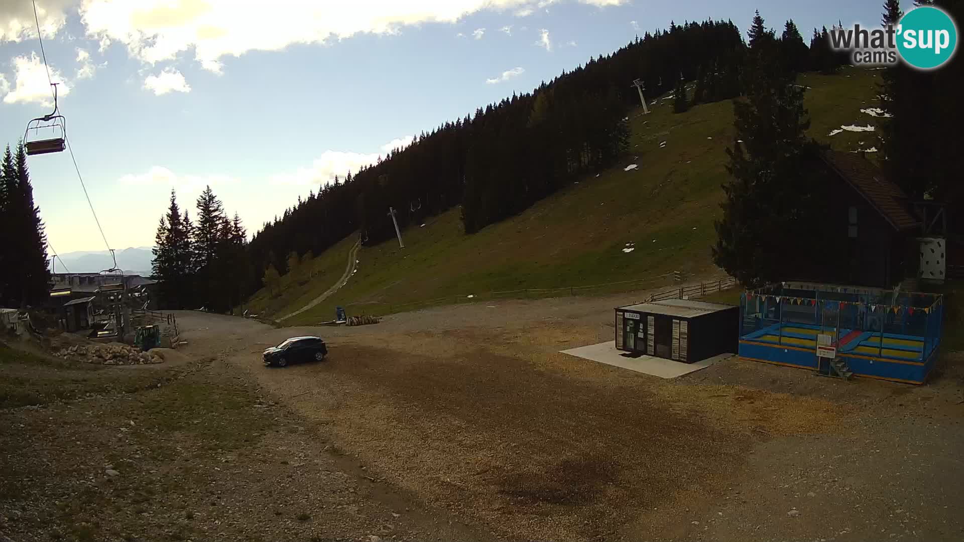 GOLTE Skigebiet webcam – Schöne Aussicht auf Medvedjak – Slowenien