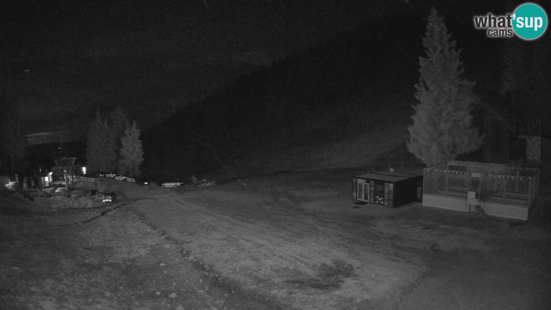 Spletna kamera smučišča GOLTE v živo – pogled na Medvedjak