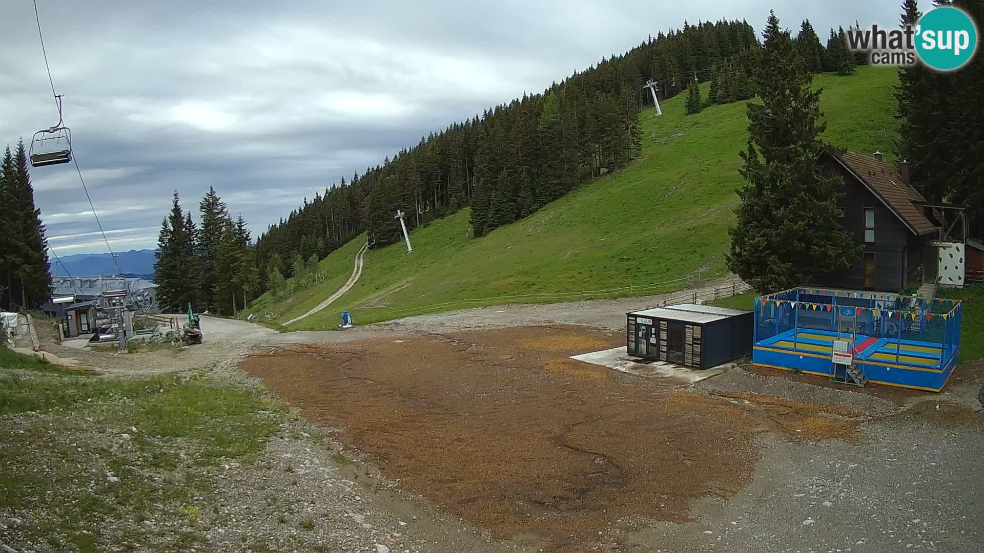 GOLTE Skigebiet webcam – Schöne Aussicht auf Medvedjak – Slowenien