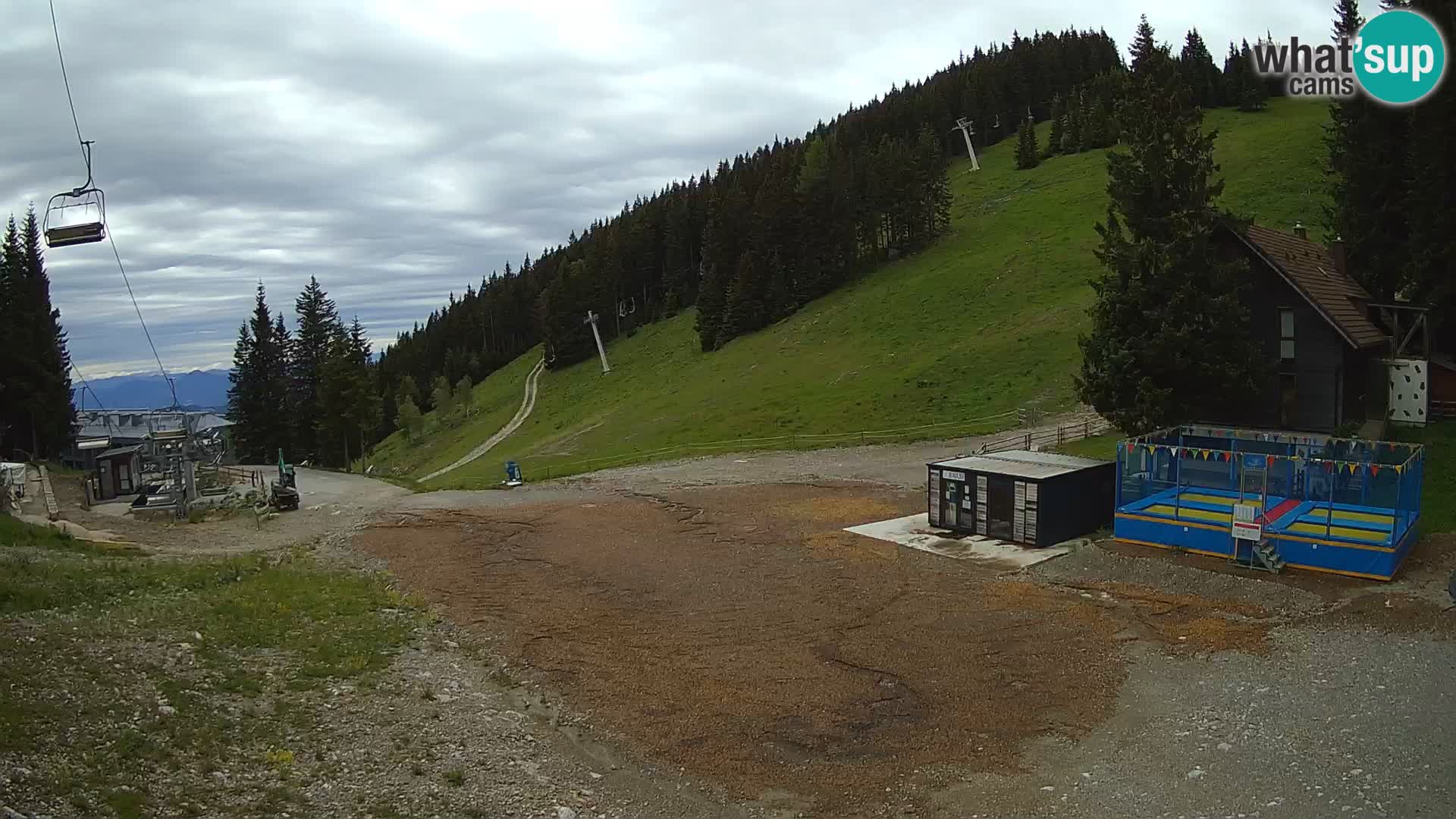 GOLTE Skigebiet webcam – Schöne Aussicht auf Medvedjak – Slowenien