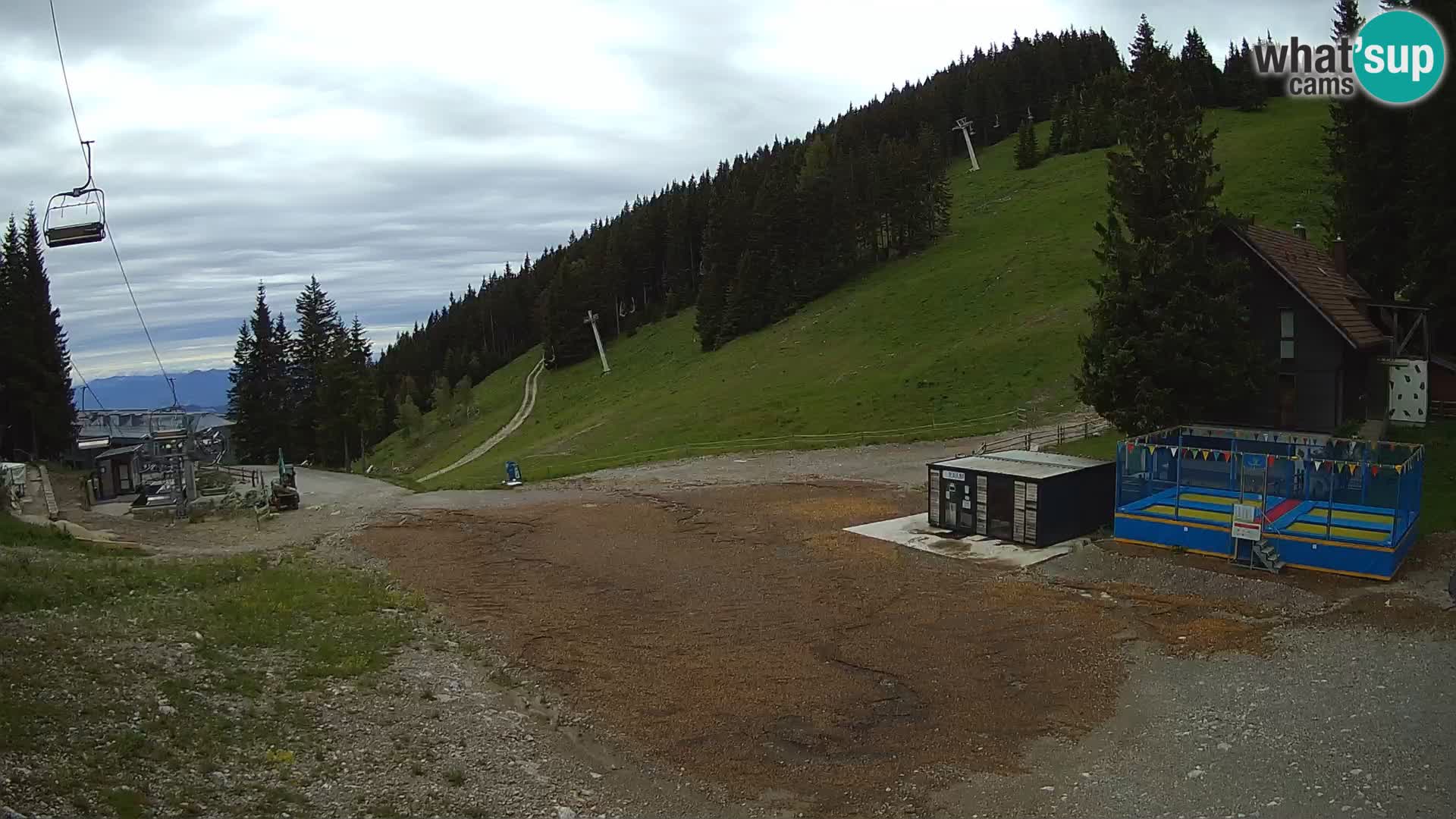 GOLTE Skigebiet webcam – Schöne Aussicht auf Medvedjak – Slowenien
