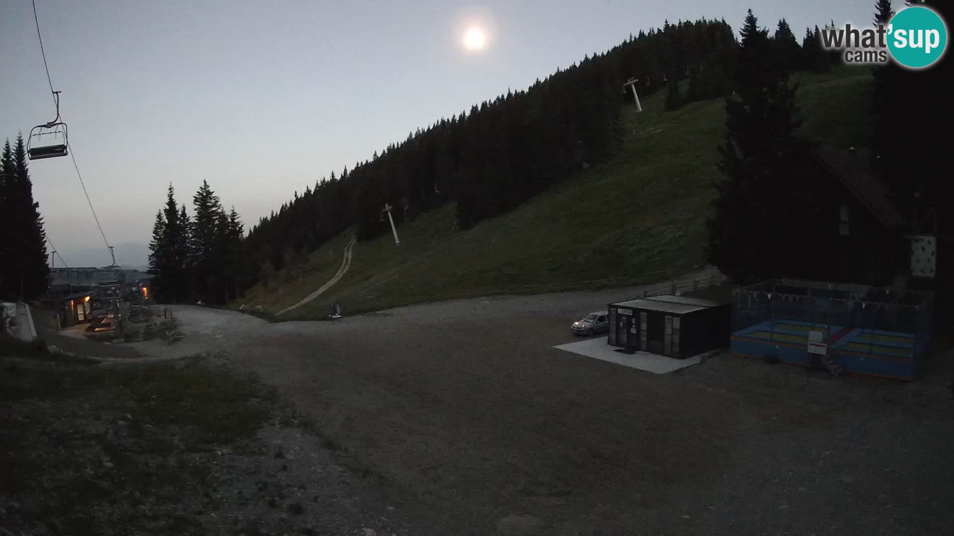 GOLTE skijalište web kamera – pogled na Medvedjak – Slovenija
