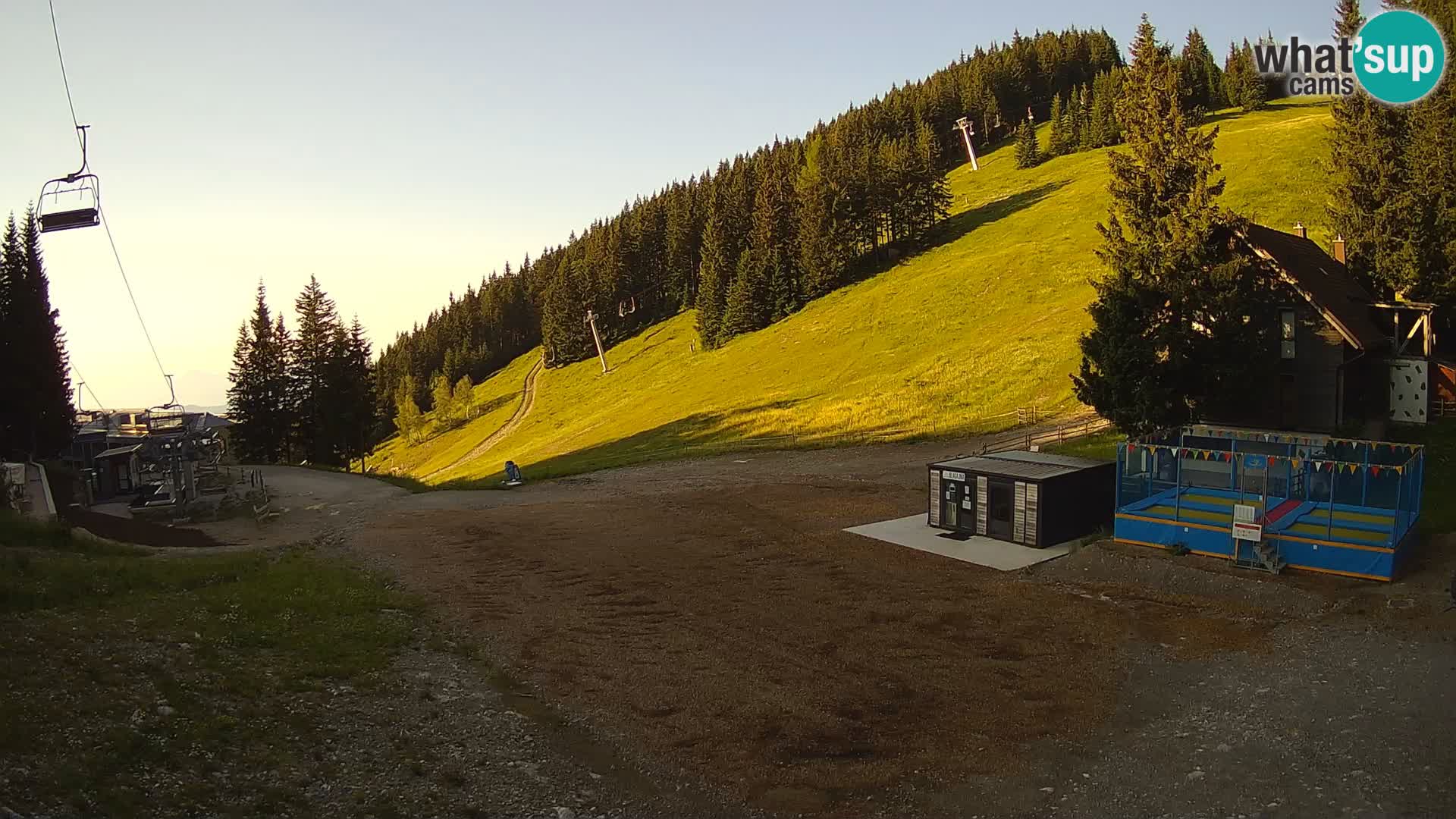 GOLTE Skigebiet webcam – Schöne Aussicht auf Medvedjak – Slowenien