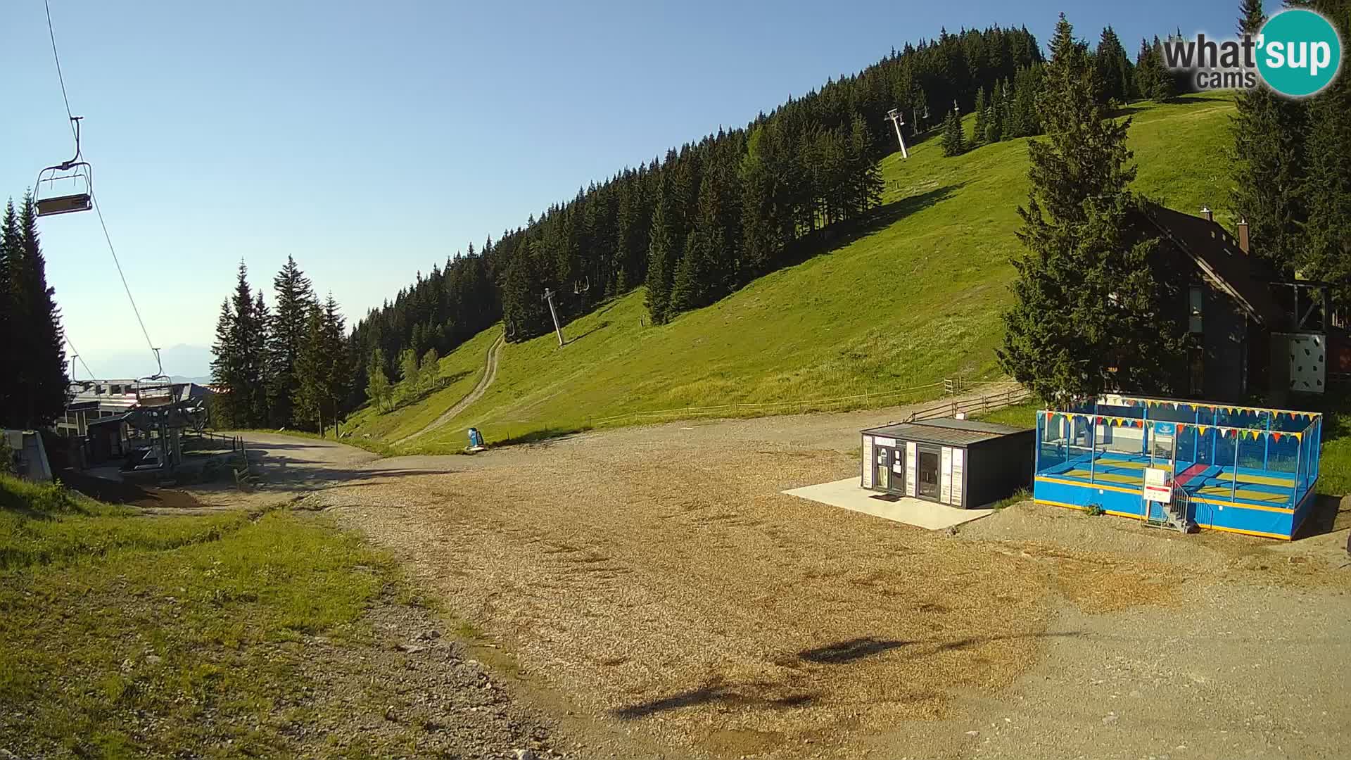 GOLTE skijalište web kamera – pogled na Medvedjak – Slovenija
