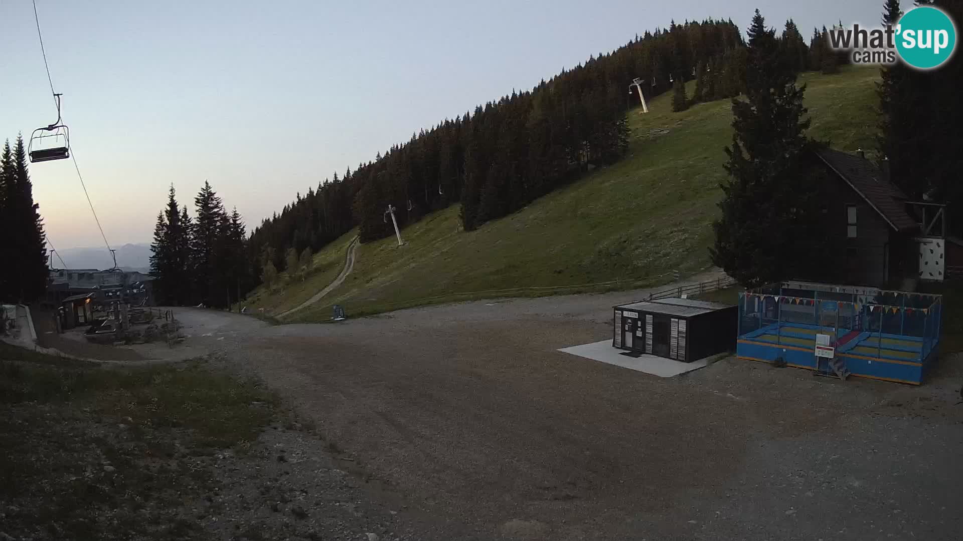 Cámara web en vivo de la estación de esquí GOLTE – vista a Medvedjak – Eslovenia