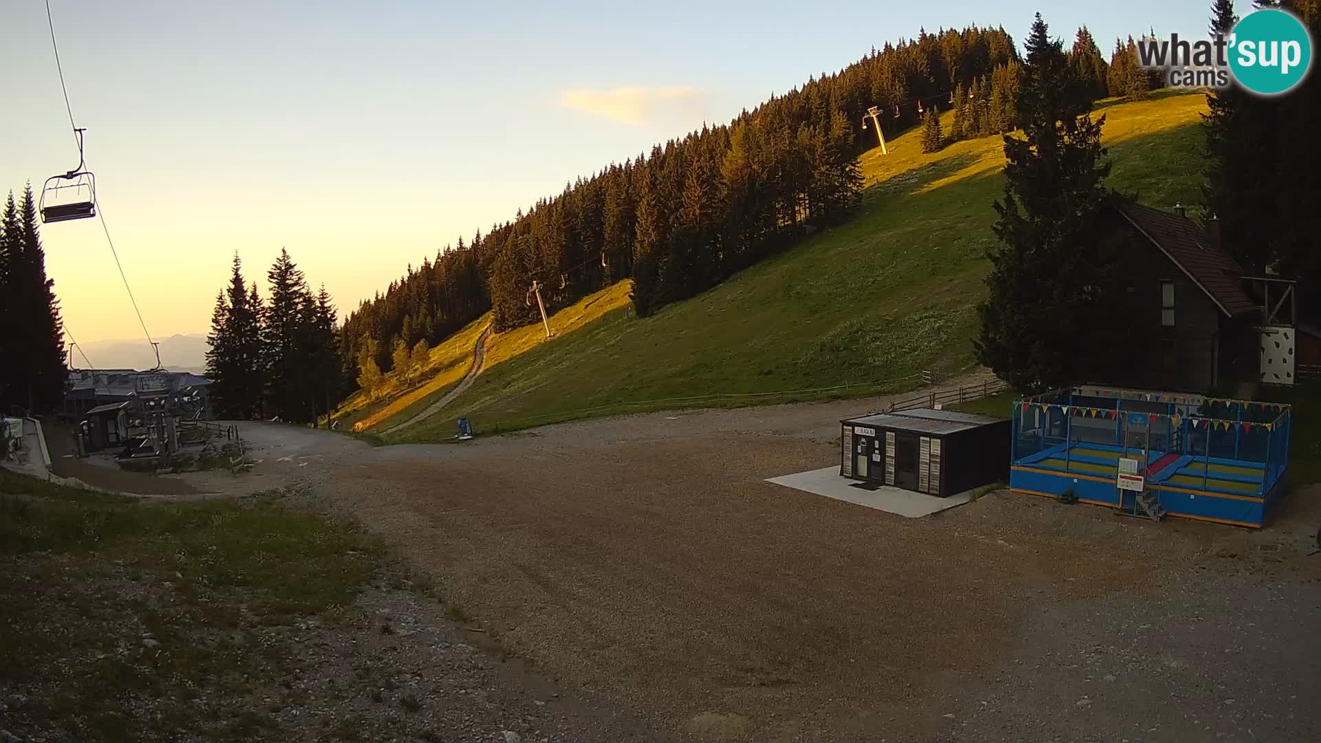 GOLTE Skigebiet webcam – Schöne Aussicht auf Medvedjak – Slowenien