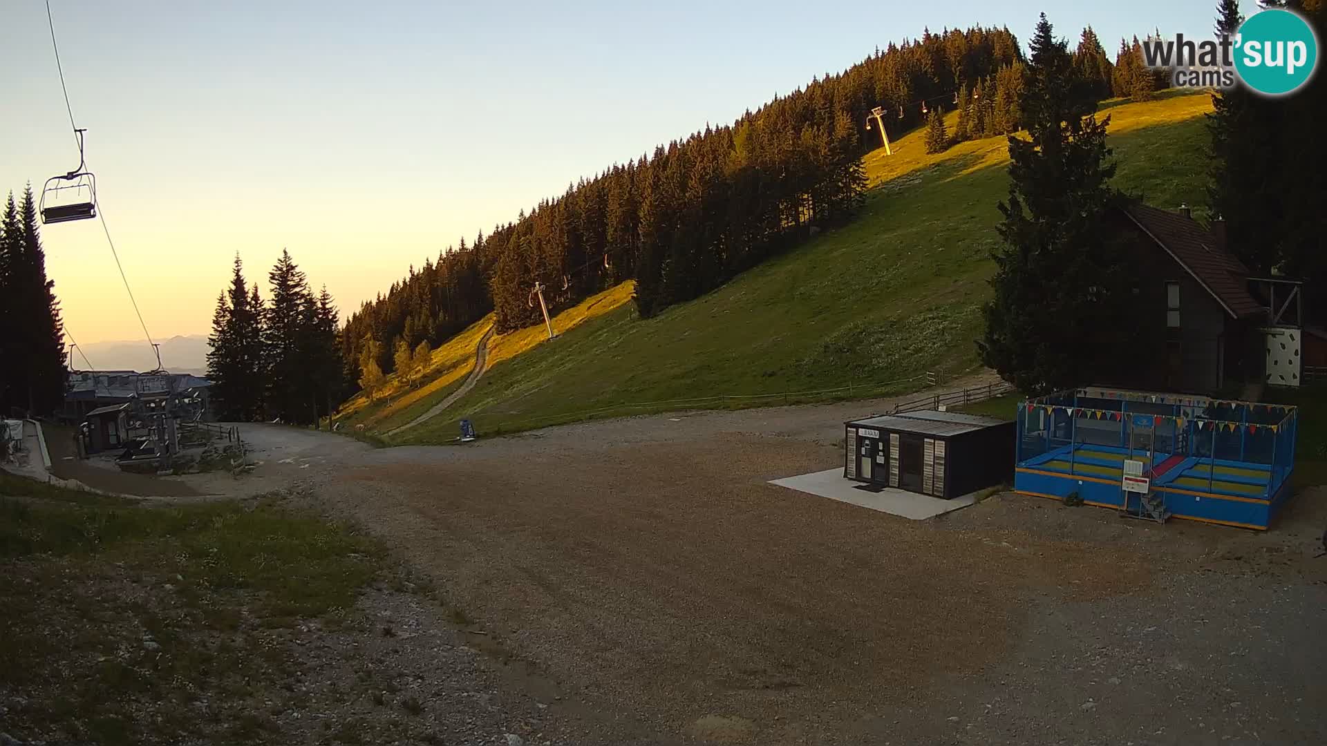GOLTE Skigebiet webcam – Schöne Aussicht auf Medvedjak – Slowenien