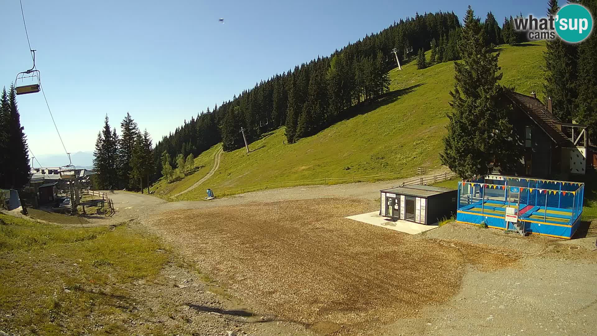 Cámara web en vivo de la estación de esquí GOLTE – vista a Medvedjak – Eslovenia