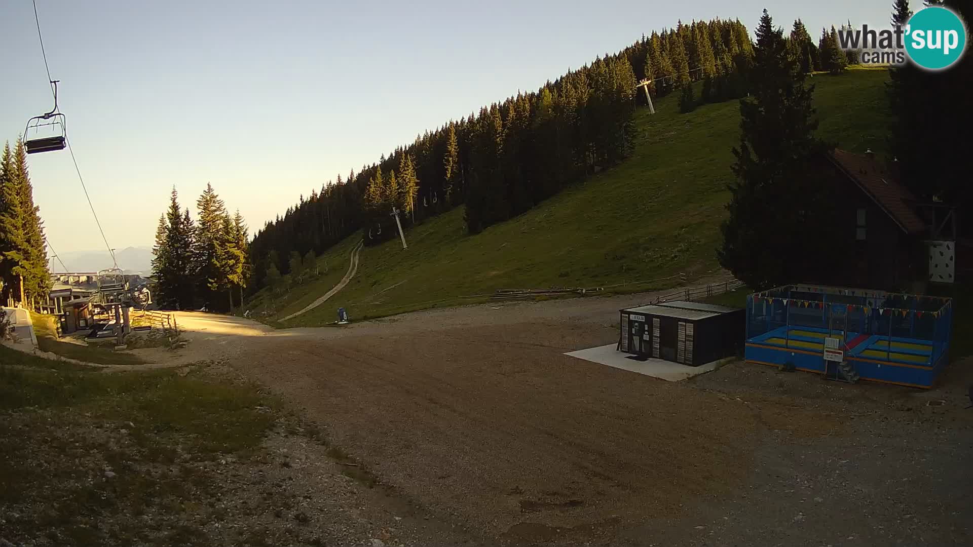 GOLTE Skigebiet webcam – Schöne Aussicht auf Medvedjak – Slowenien