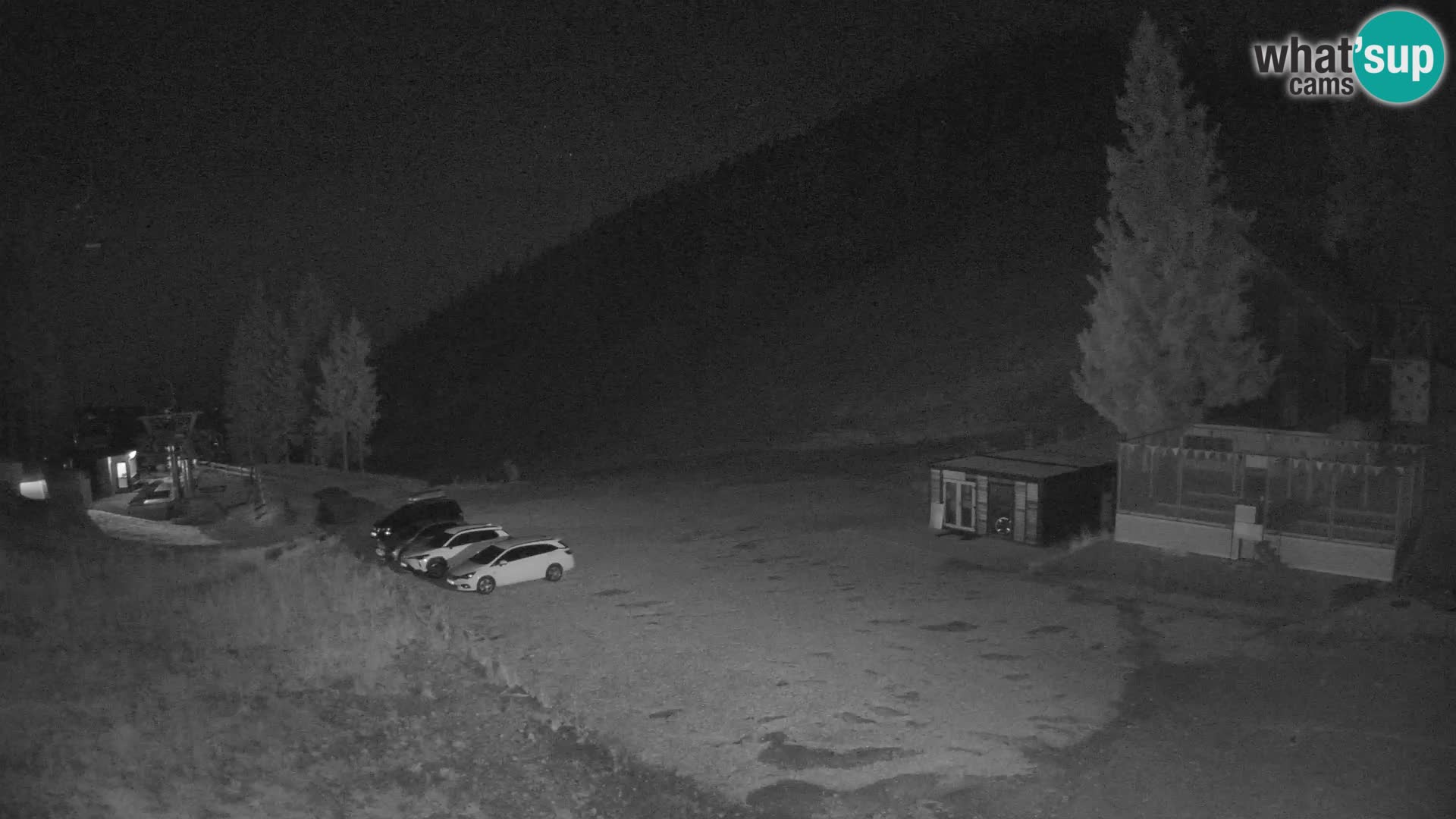 Spletna kamera smučišča GOLTE v živo – pogled na Medvedjak