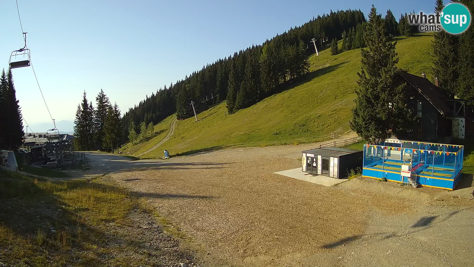 GOLTE Skigebiet webcam – Schöne Aussicht auf Medvedjak – Slowenien
