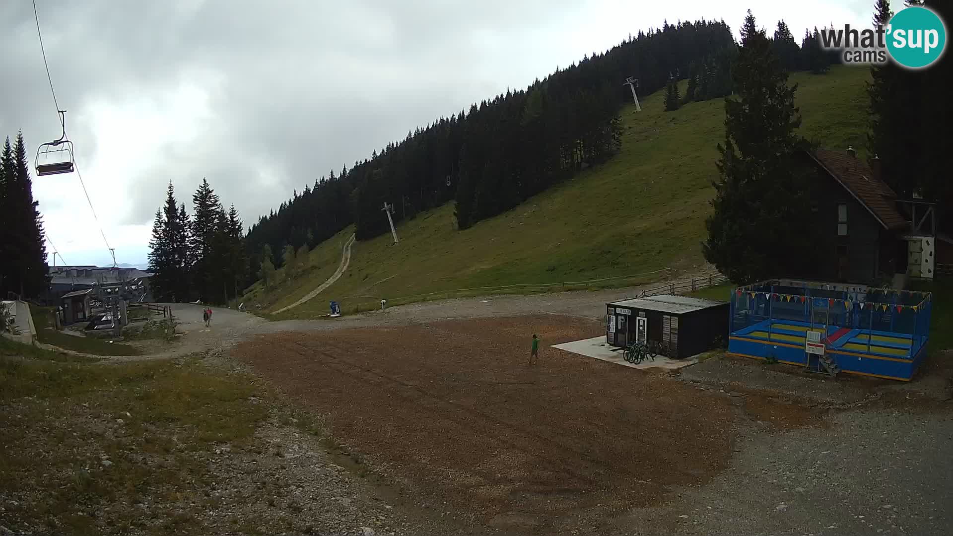 GOLTE skijalište web kamera – pogled na Medvedjak – Slovenija