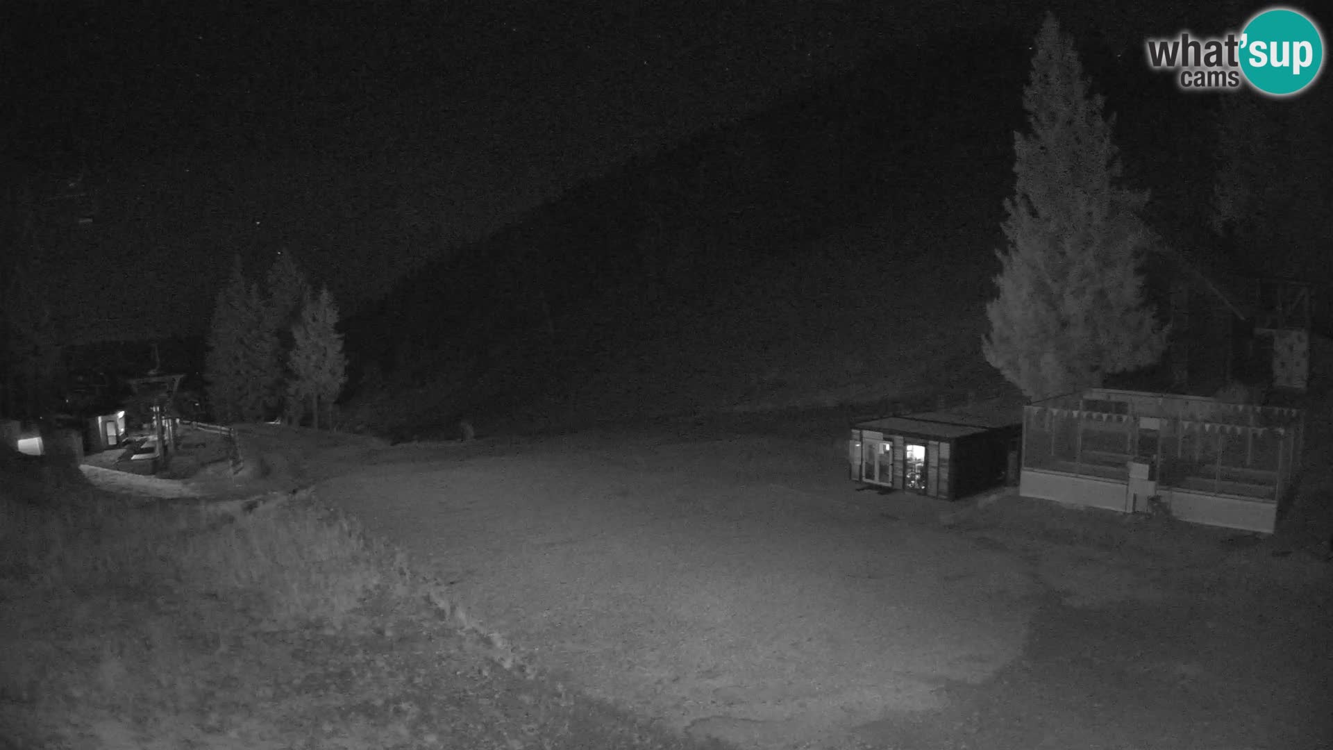 Spletna kamera smučišča GOLTE v živo – pogled na Medvedjak