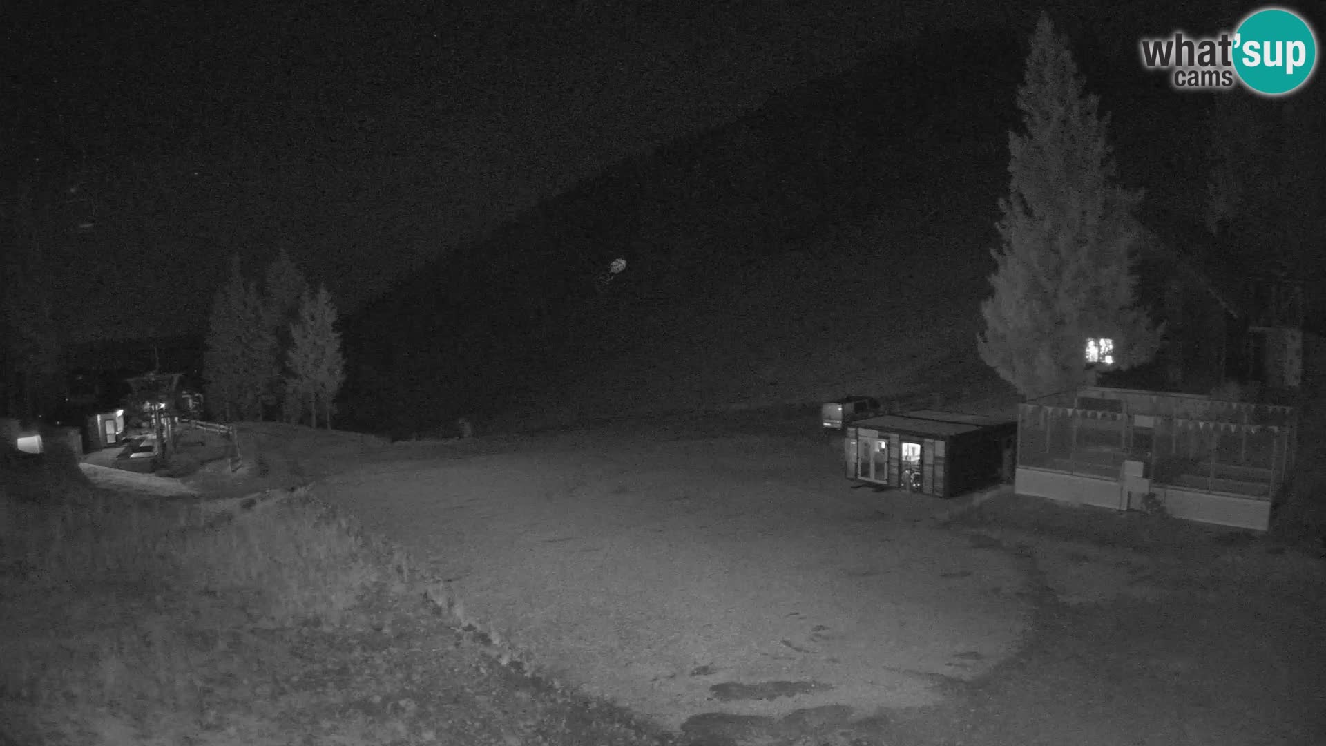 Spletna kamera smučišča GOLTE v živo – pogled na Medvedjak