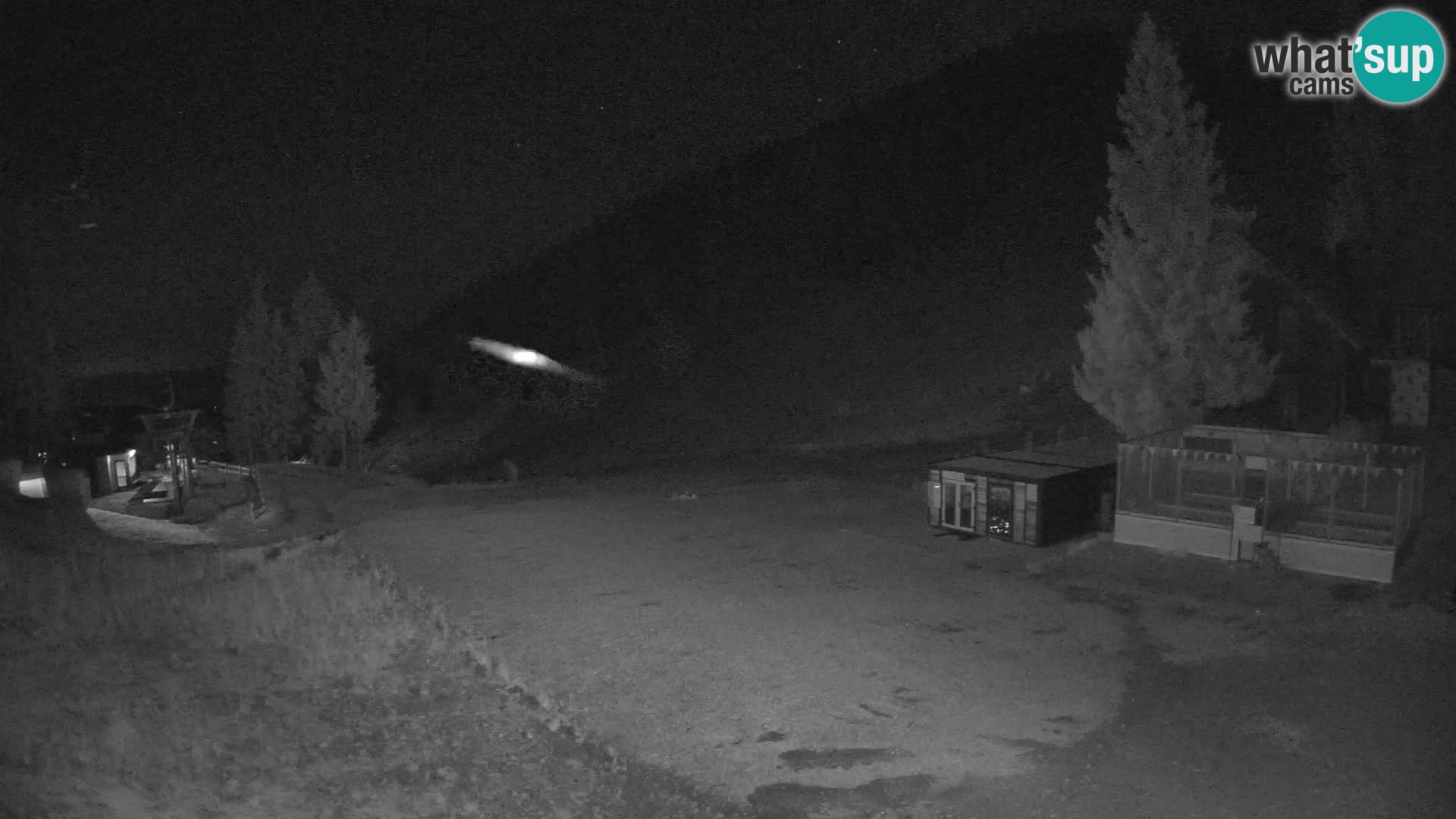 Spletna kamera smučišča GOLTE v živo – pogled na Medvedjak
