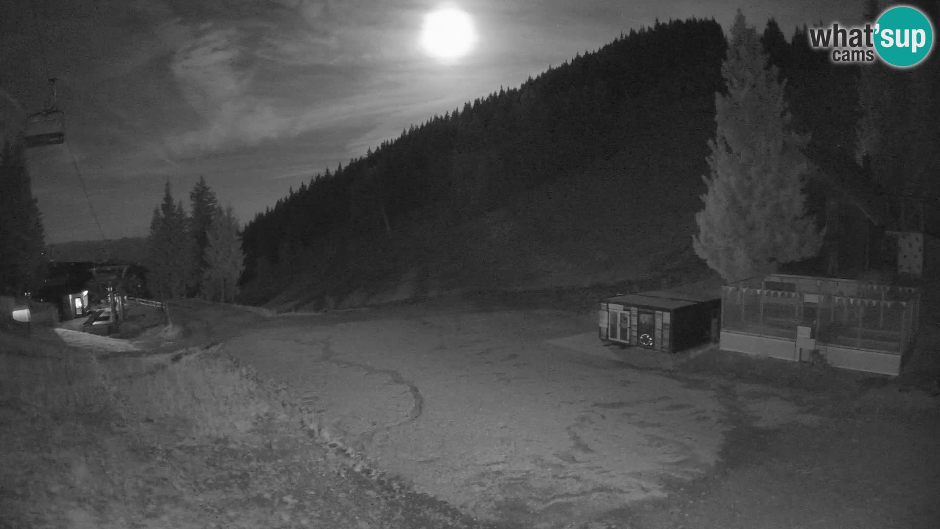 GOLTE skijalište web kamera – pogled na Medvedjak – Slovenija