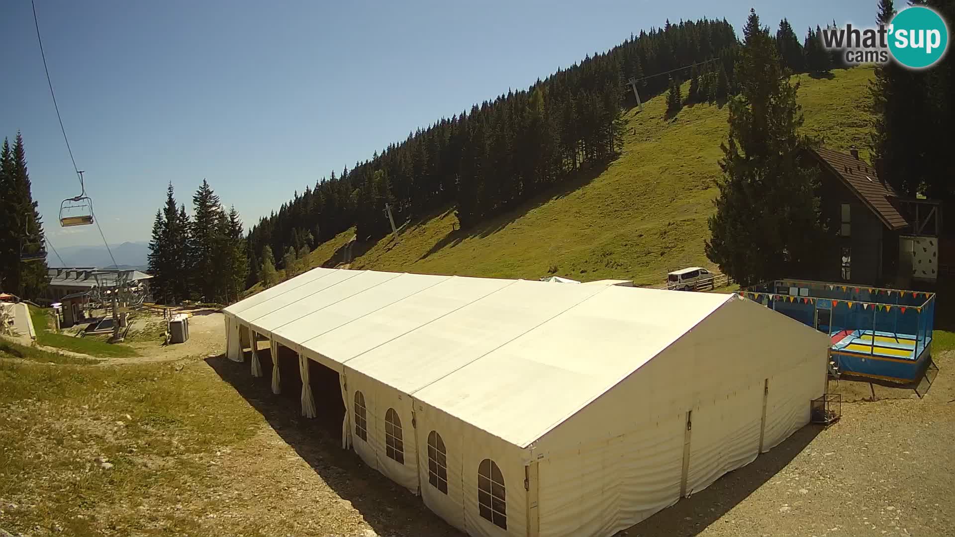 GOLTE skijalište web kamera – pogled na Medvedjak – Slovenija