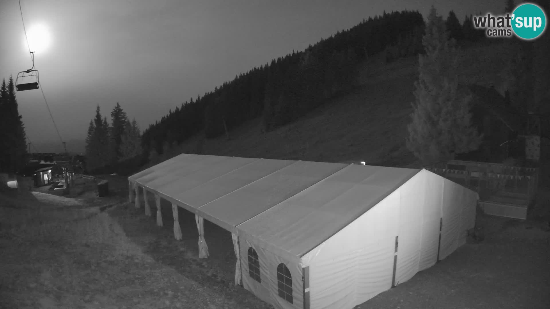 GOLTE skijalište web kamera – pogled na Medvedjak – Slovenija
