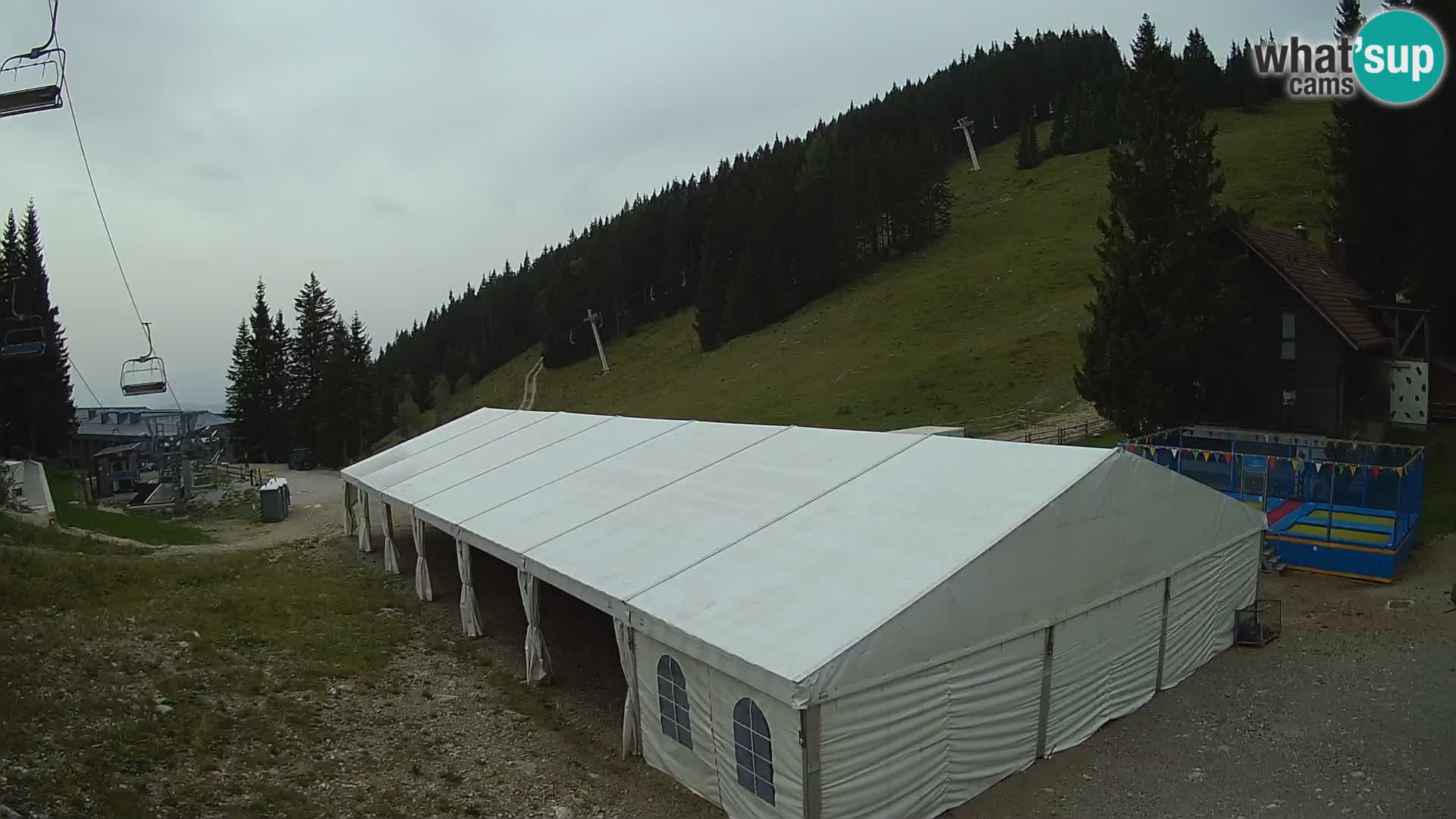 GOLTE skijalište web kamera – pogled na Medvedjak – Slovenija