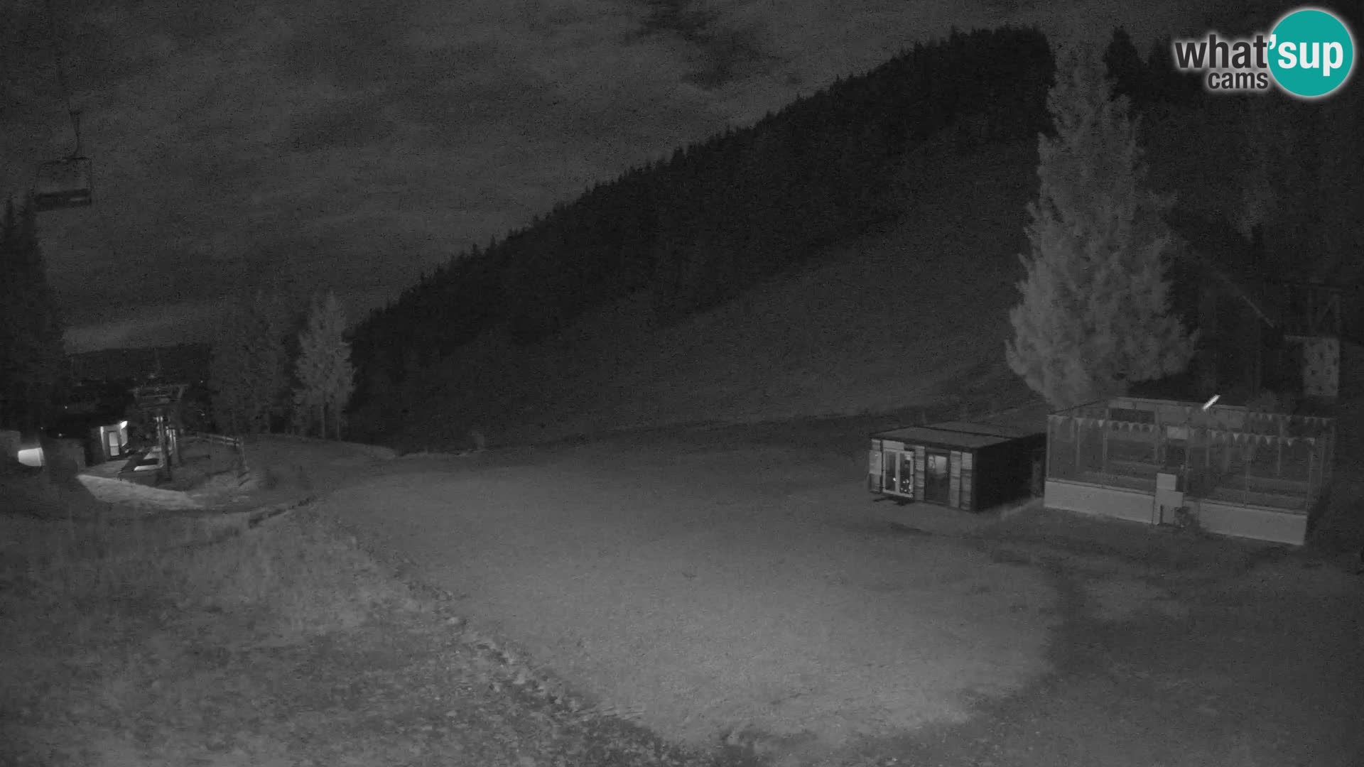 Spletna kamera smučišča GOLTE v živo – pogled na Medvedjak