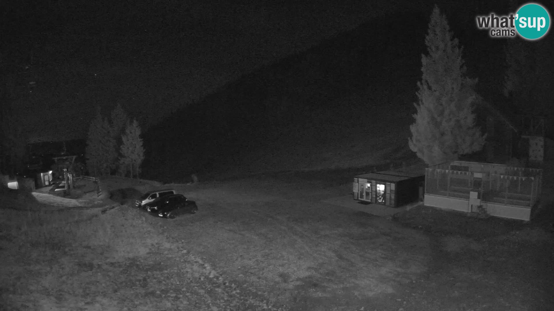 Spletna kamera smučišča GOLTE v živo – pogled na Medvedjak