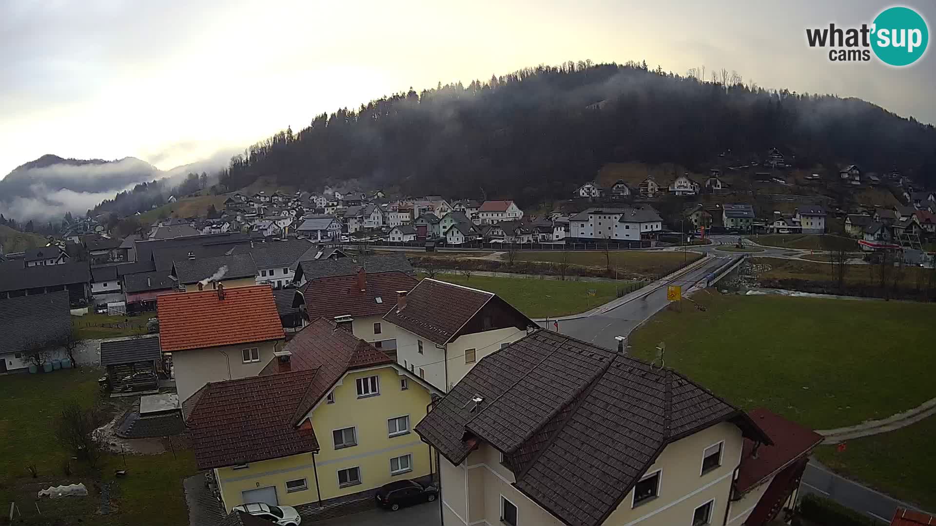 Spletna kamera Gorenja Vas – Poljanska dolina