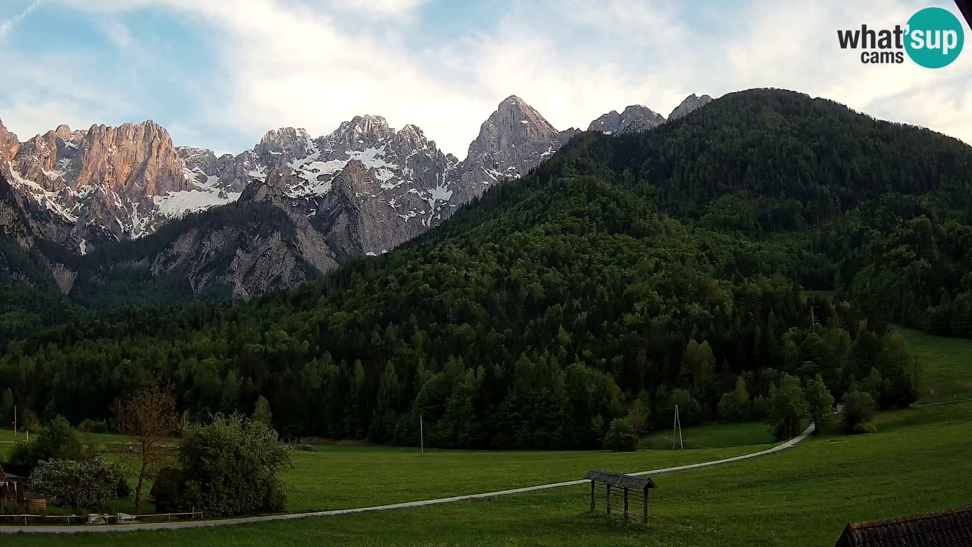 Gozd Martuljek – Špik Mountain Group
