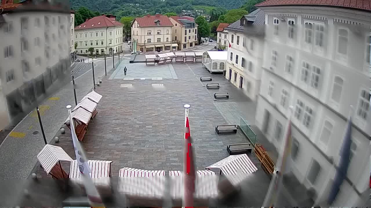 Idrija – Mestni trg (casa natale del pittore Jurij Tavčar)