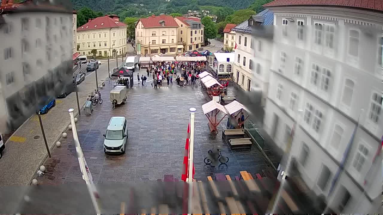 Idrija – Mestni trg (maison du peintre Jurij Tavčar)
